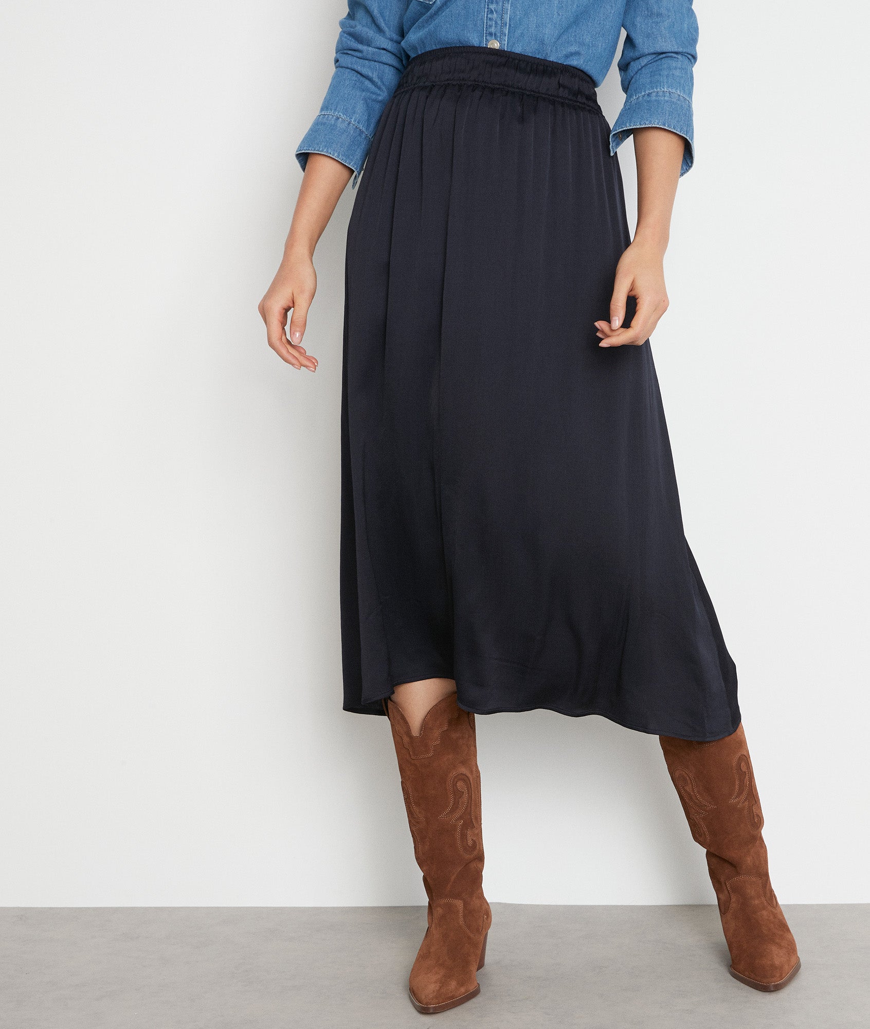 Jupe mi-longue fluide bleu marine Electra Faume - seconde main