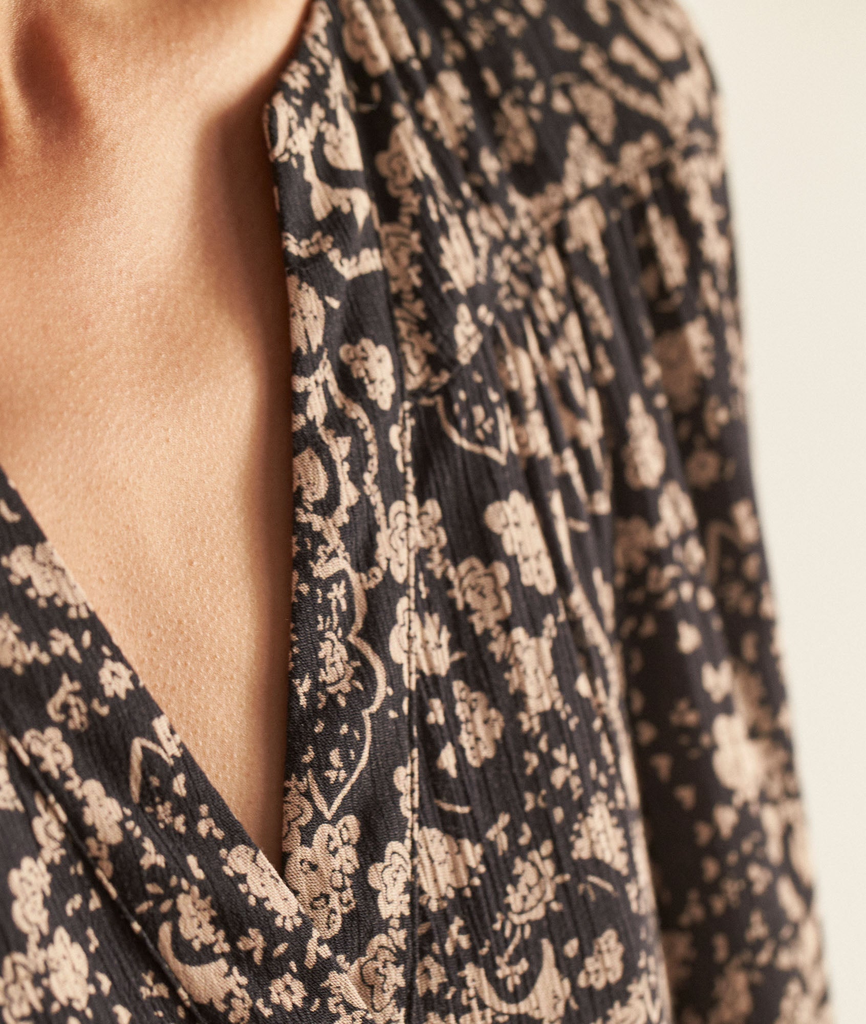 Robe courte noire imprimée HAFIDA Faume - seconde main