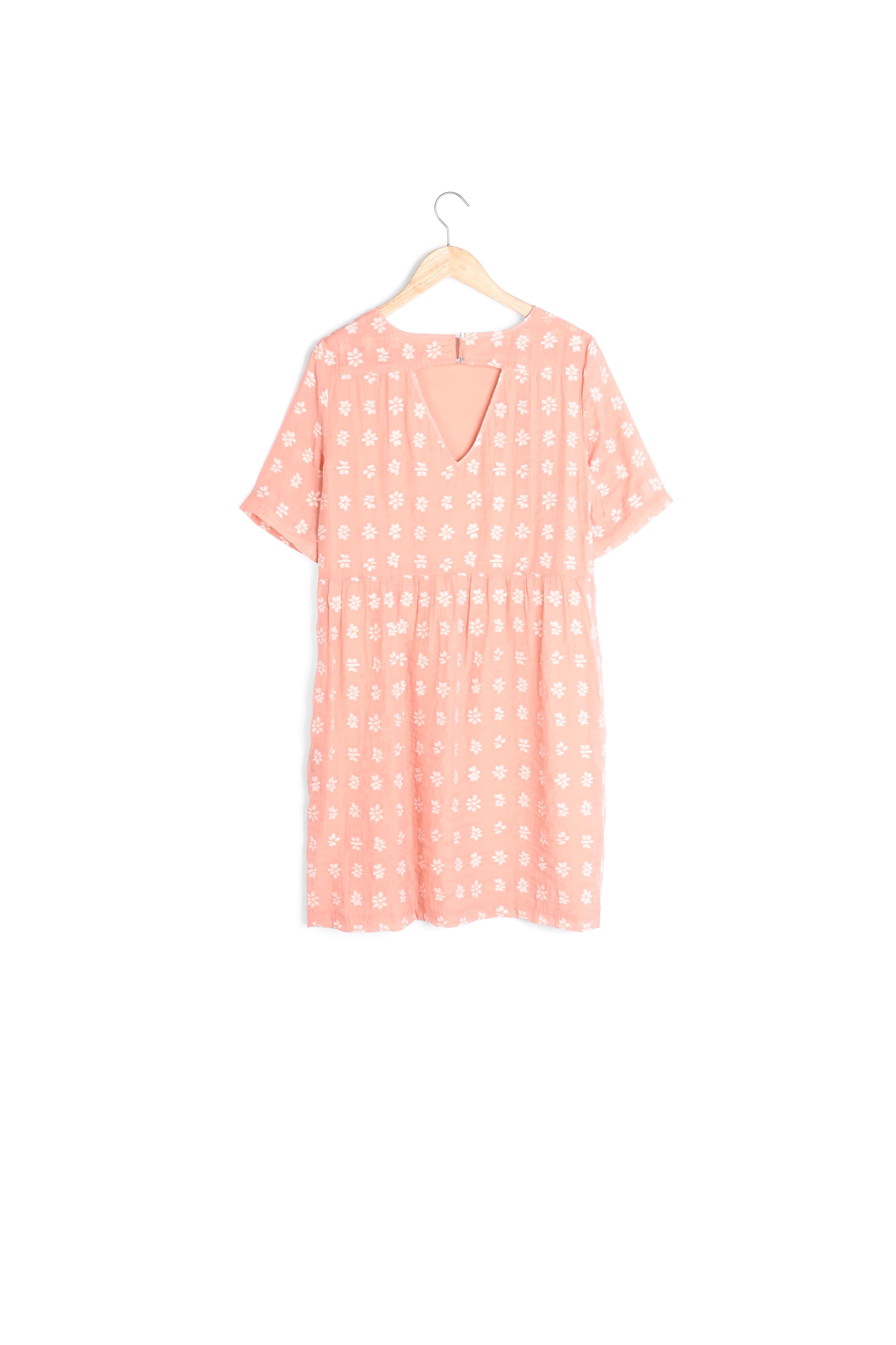 Robe rose brodée Chaima Faume - seconde main