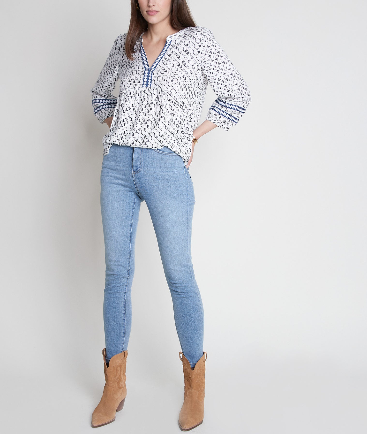 Jean slim en coton pure bleached et détails cloutés Naty Faume - seconde main