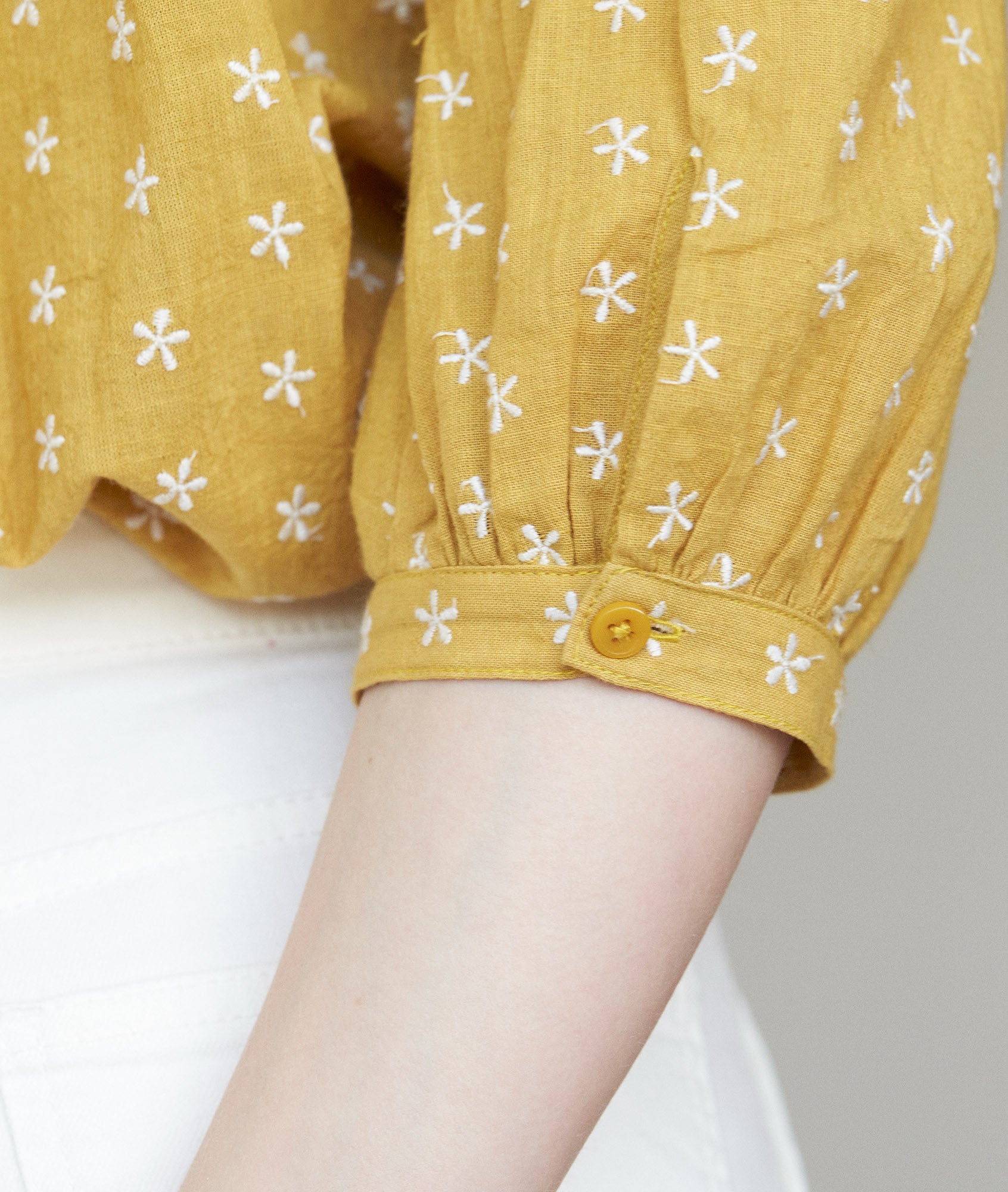 Blouse en coton brodé jaune Cassandra Faume - seconde main