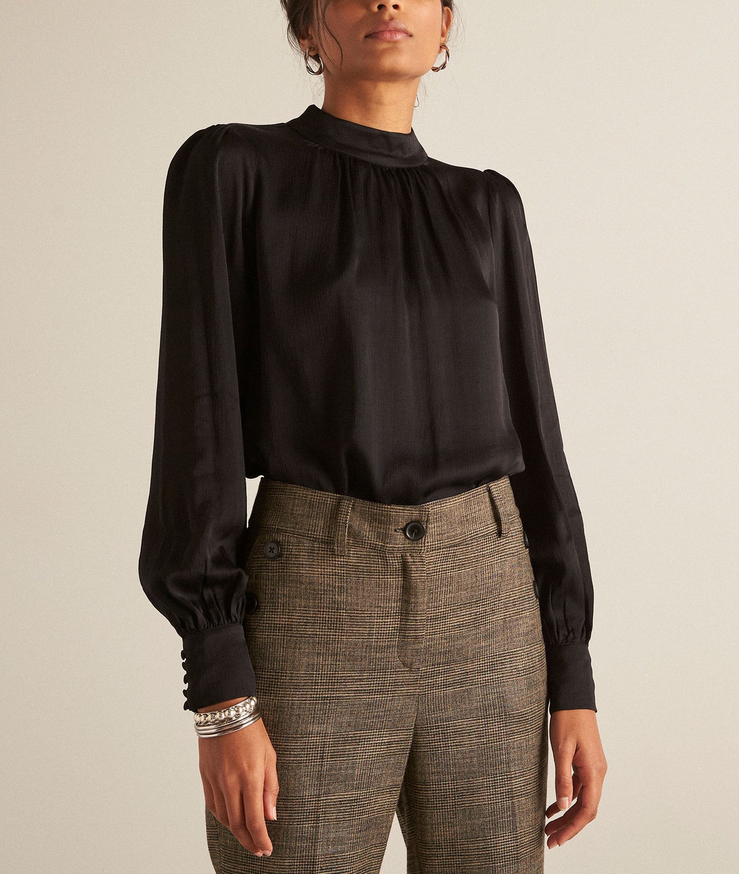 Blouse fluide et satinée noire Alicia Faume - seconde main