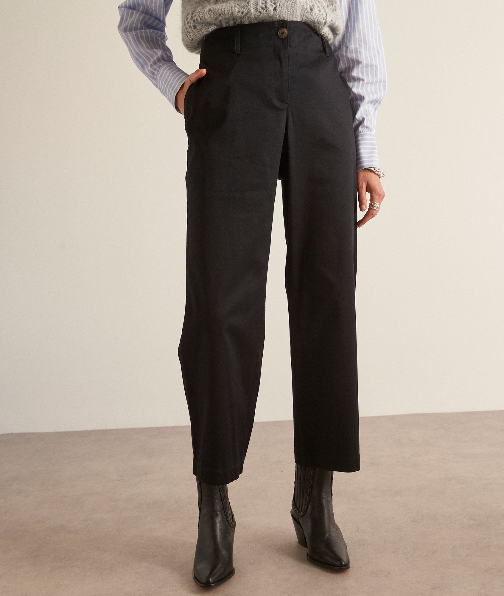 Pantalon droit et court en coton noir Tresor Faume - seconde main