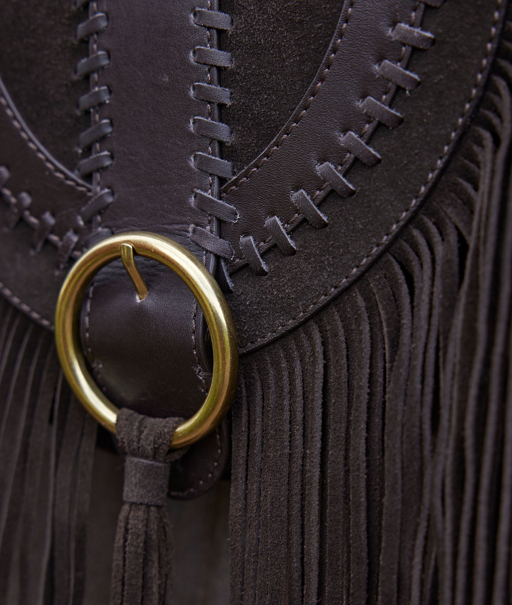 Sac besace en cuir frangé marron Leotie Faume - seconde main