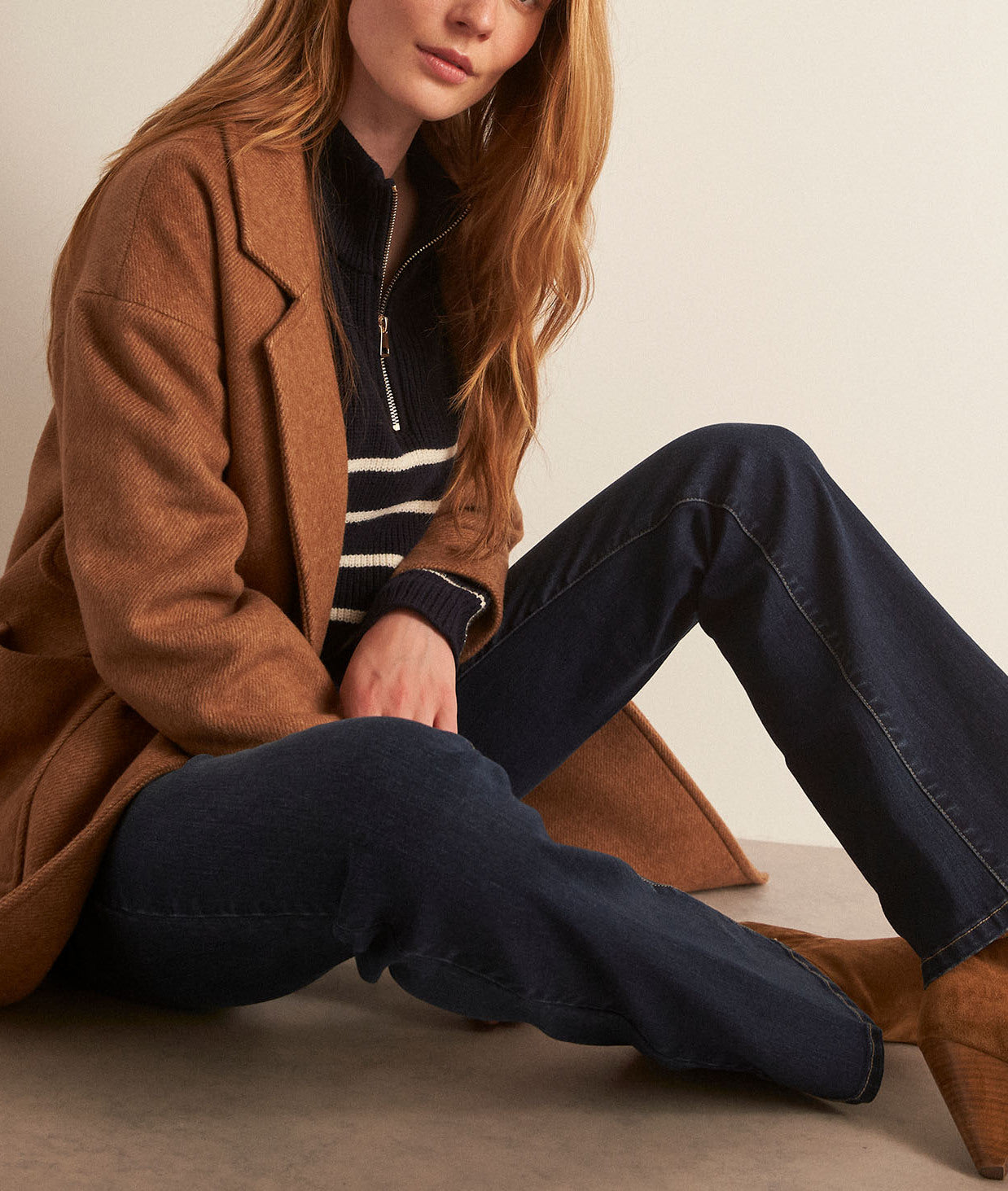 Jean flare en denim brut Pauline Faume - seconde main