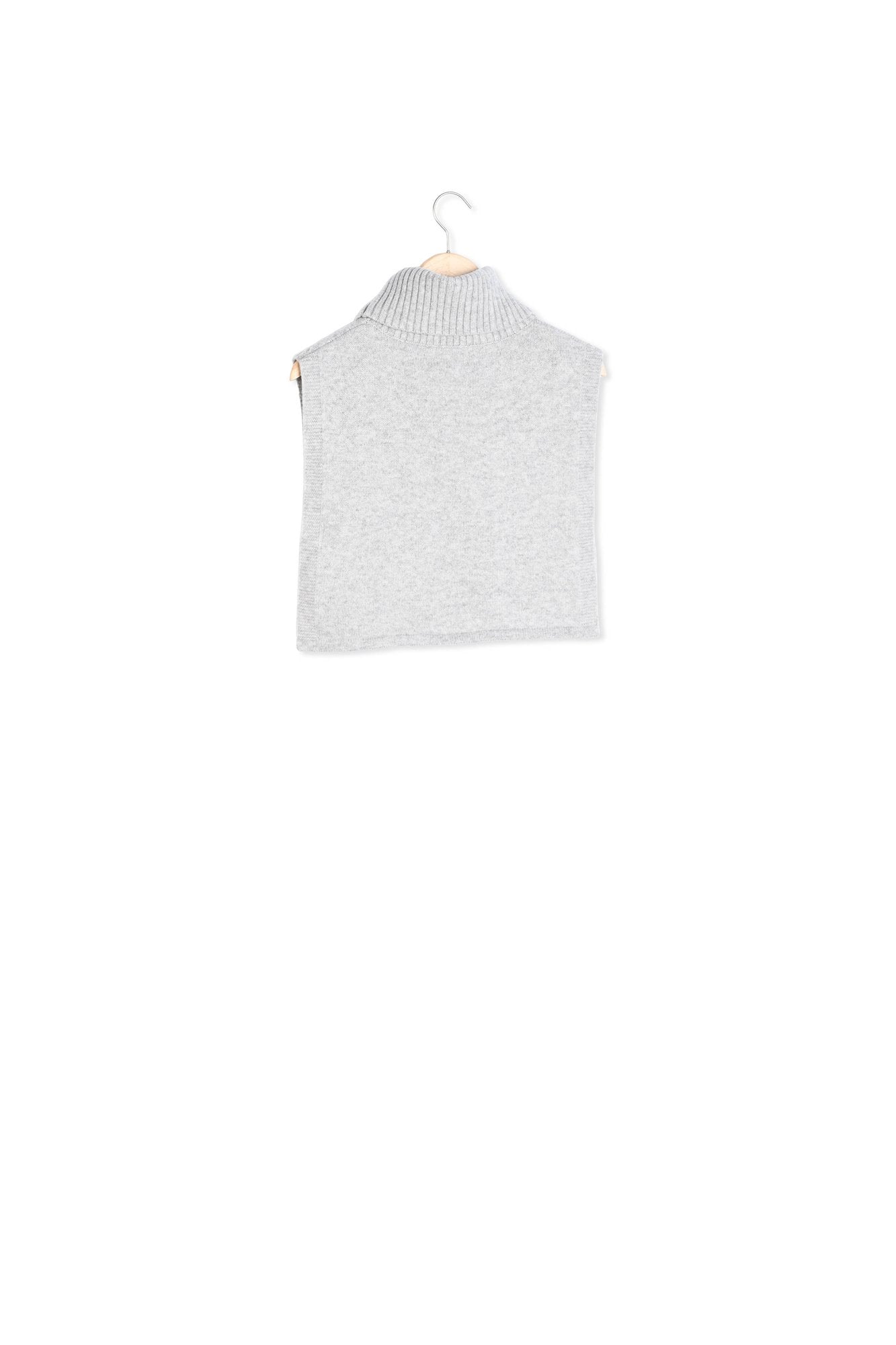 Plastron LOLA Faume - seconde main