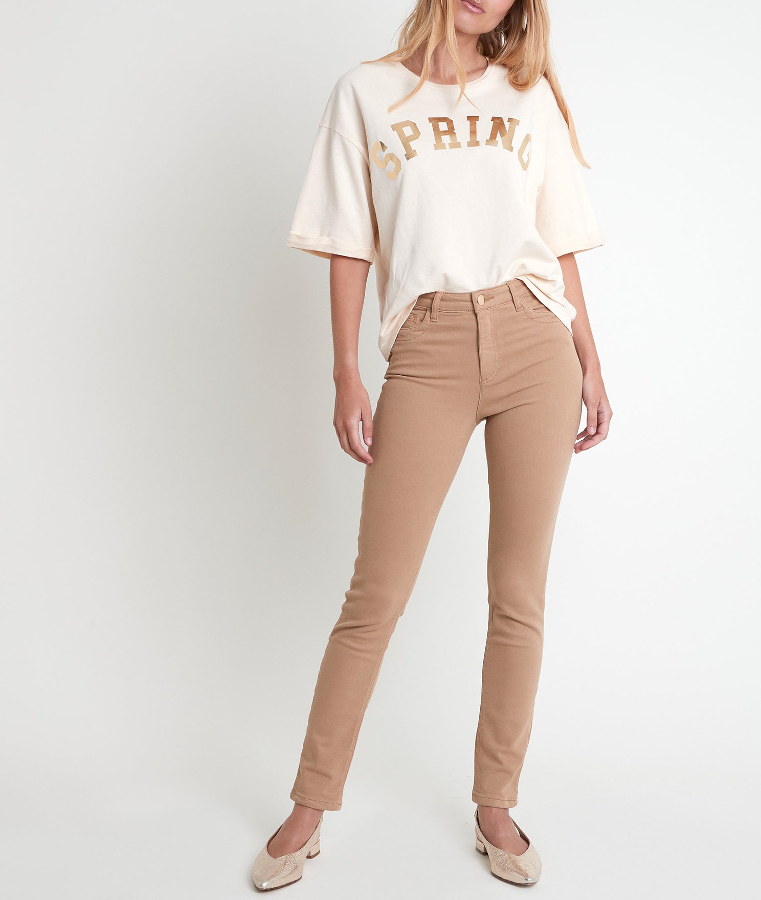 L'iconique slim jean en coton recyclé beige Suzy Faume - seconde main