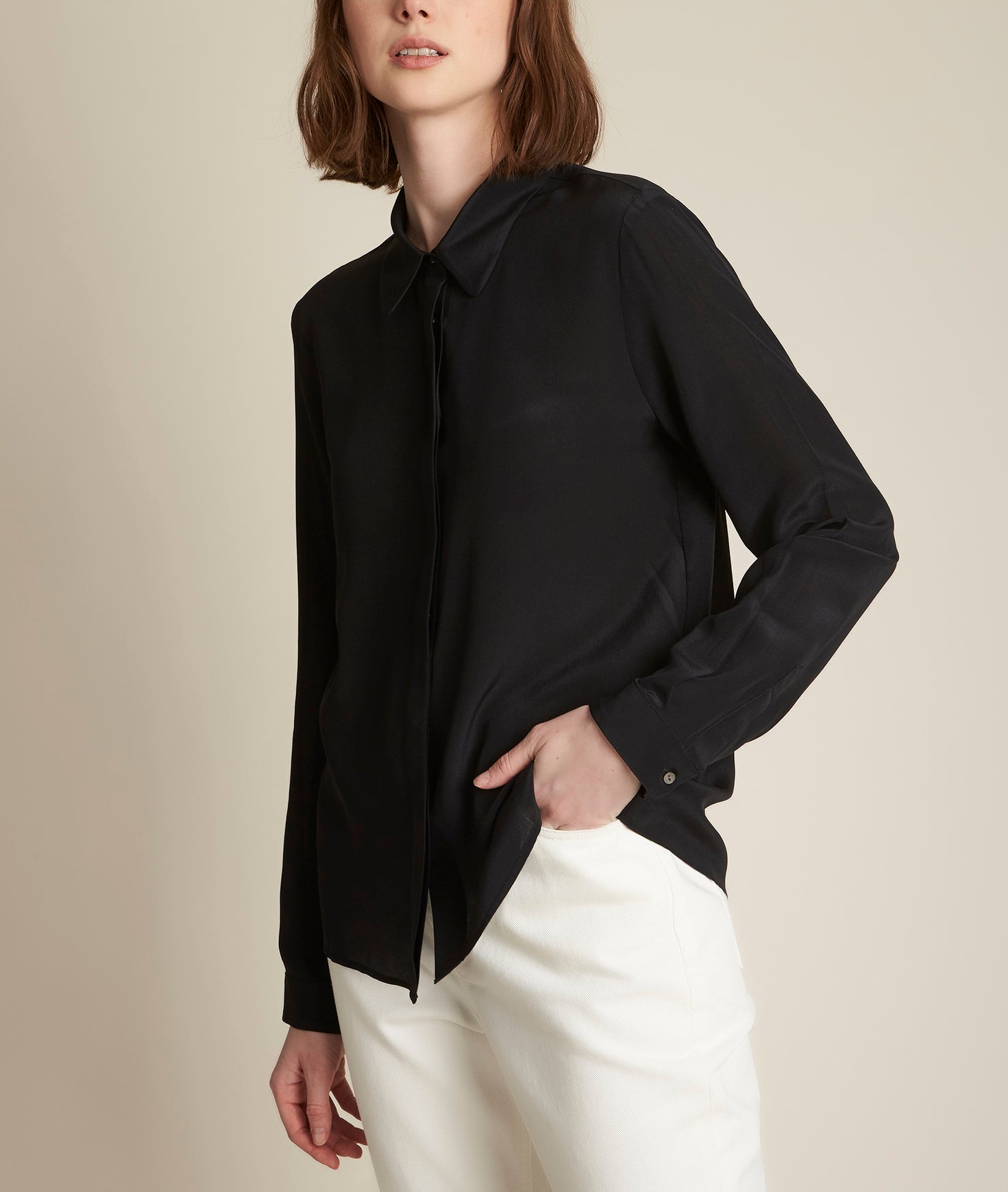 Chemise en soie noire Maelle Faume - seconde main