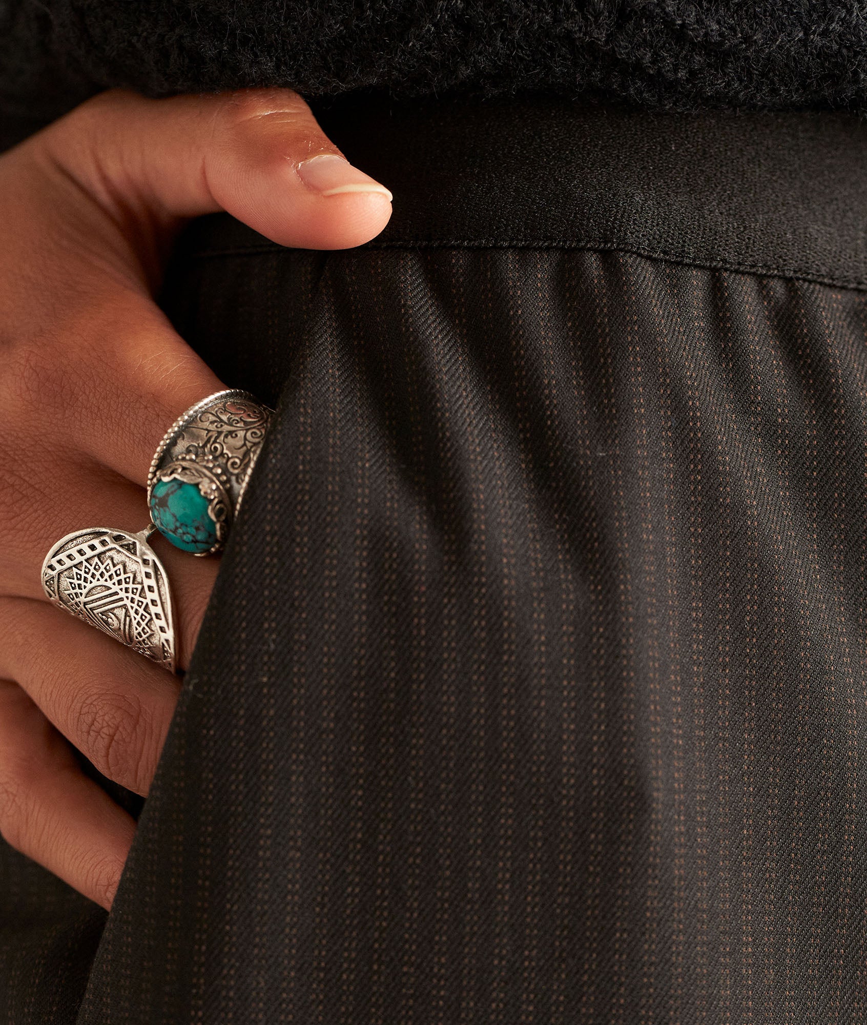 Pantalon cigarette finement rayé marron Drice Faume - seconde main