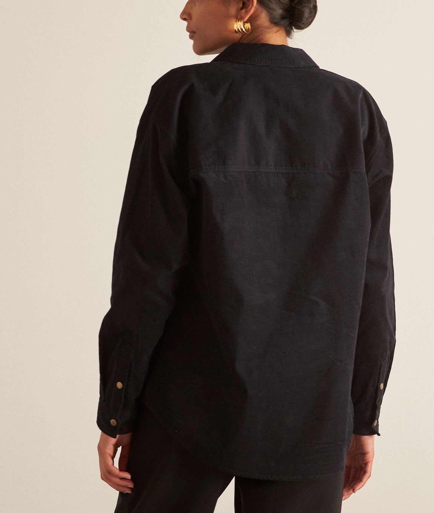 Chemise en velours noire Chimene Faume - seconde main