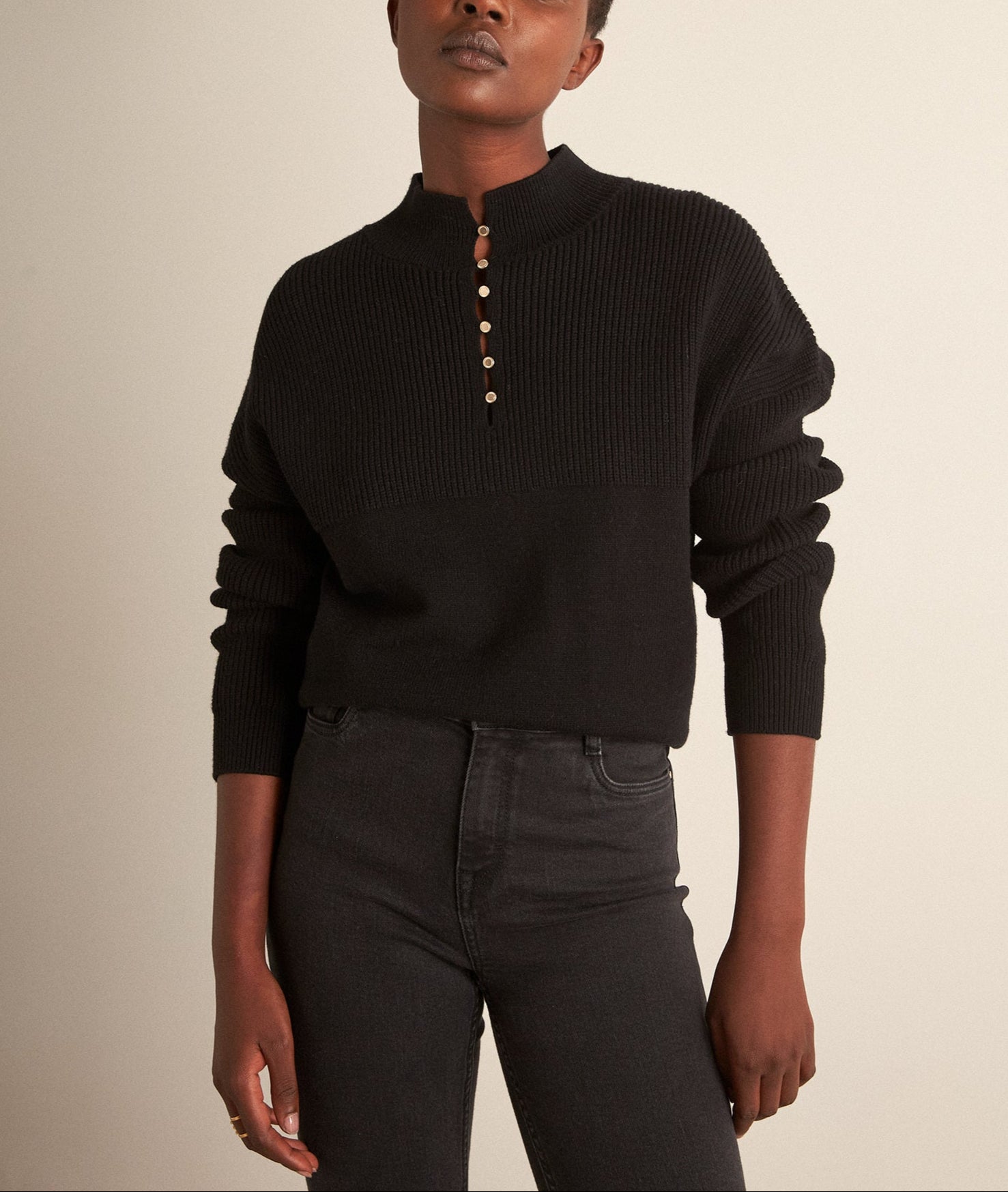 Pull noir en viscose EcoVero Brendon Faume - seconde main