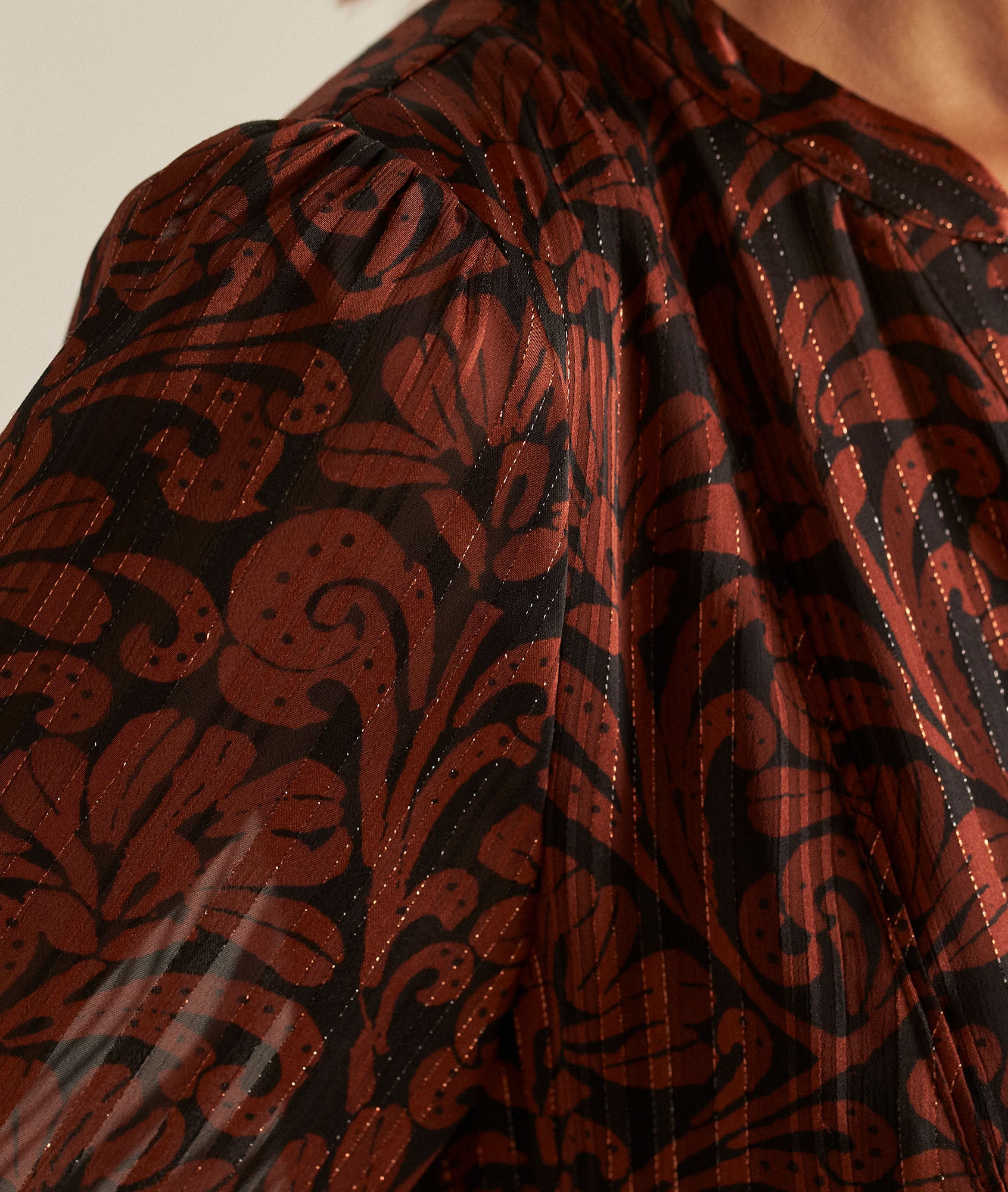 Robe courte imprimée floral rouge Soleil Faume - seconde main