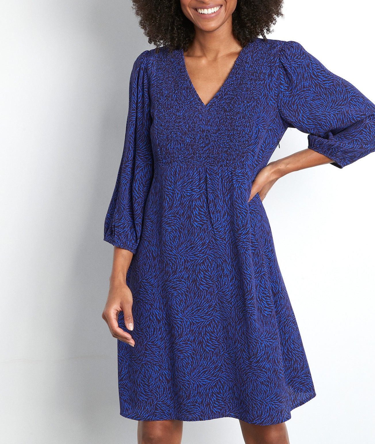 Robe courte smockée et imprimée bleu électrique Solen Faume - seconde main