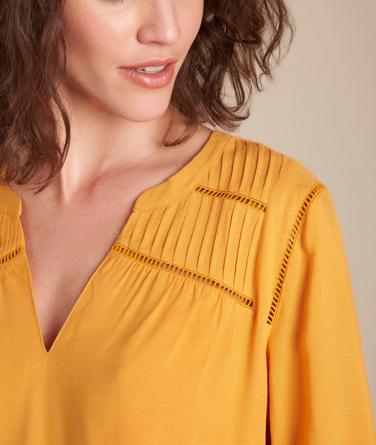 Blouse en dentelle ambre Maureen Faume - seconde main