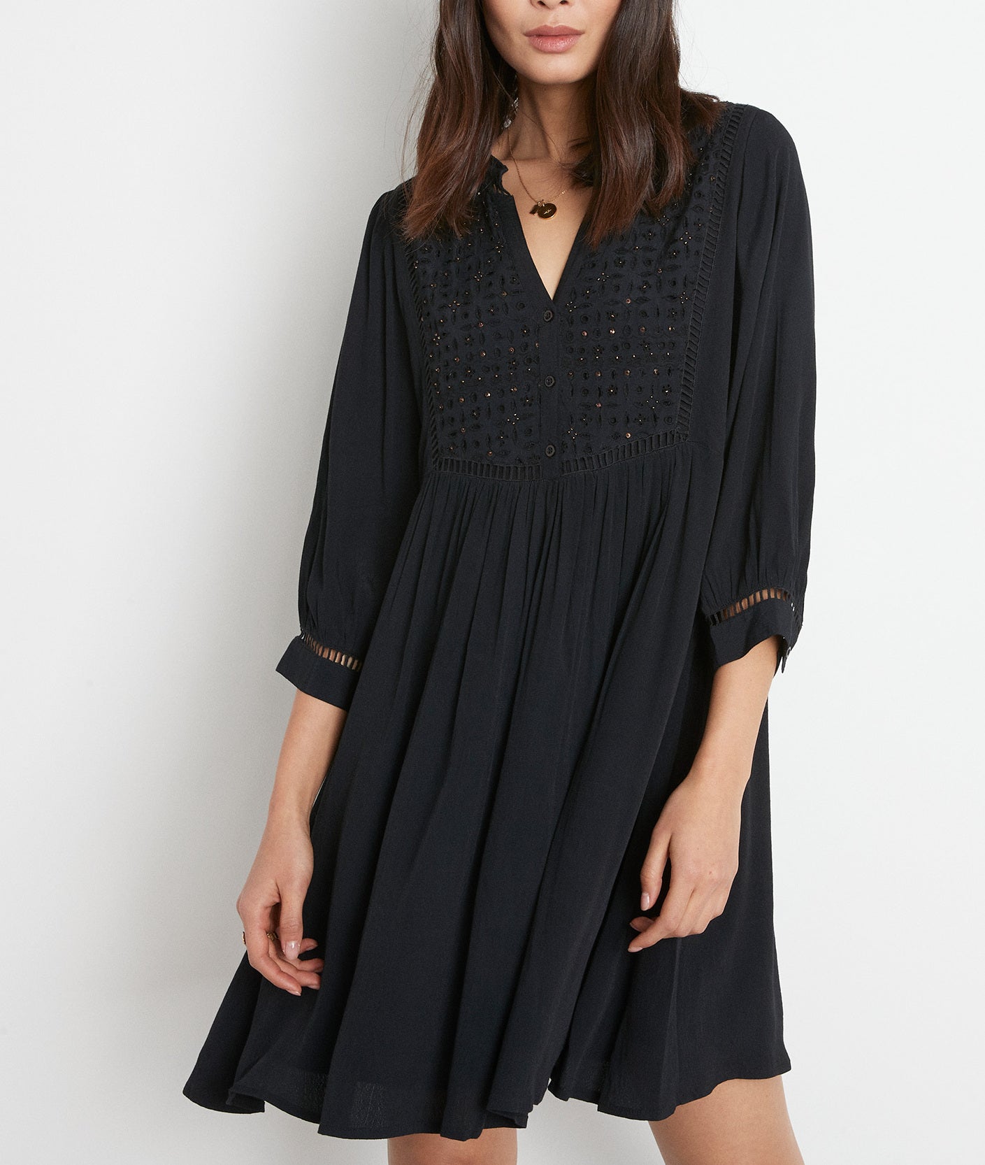 Robe courte à plastron perlé noir Nael Faume - seconde main