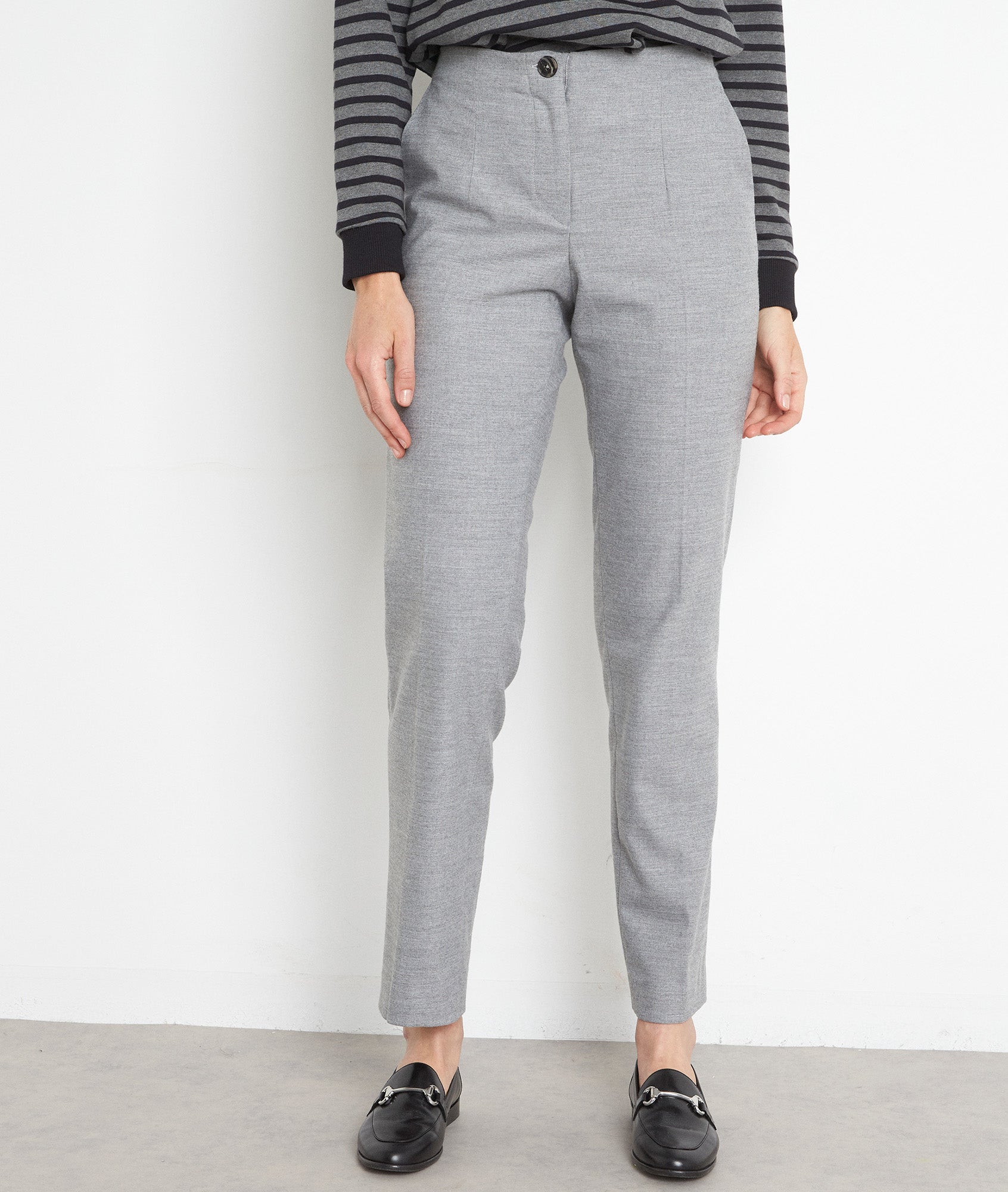 Pantalon de tailleur cigarette gris Dahlia Faume - seconde main