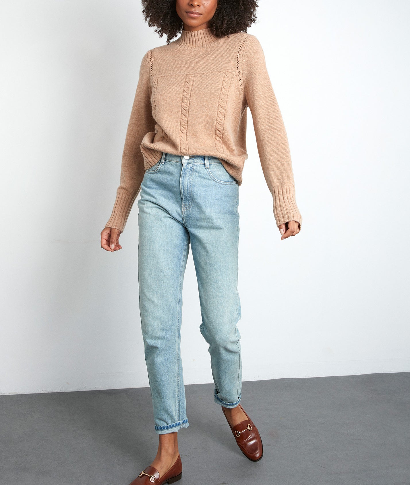 Pull en laine recyclée à col cheminée et torsades beige Thalassa Faume - seconde main