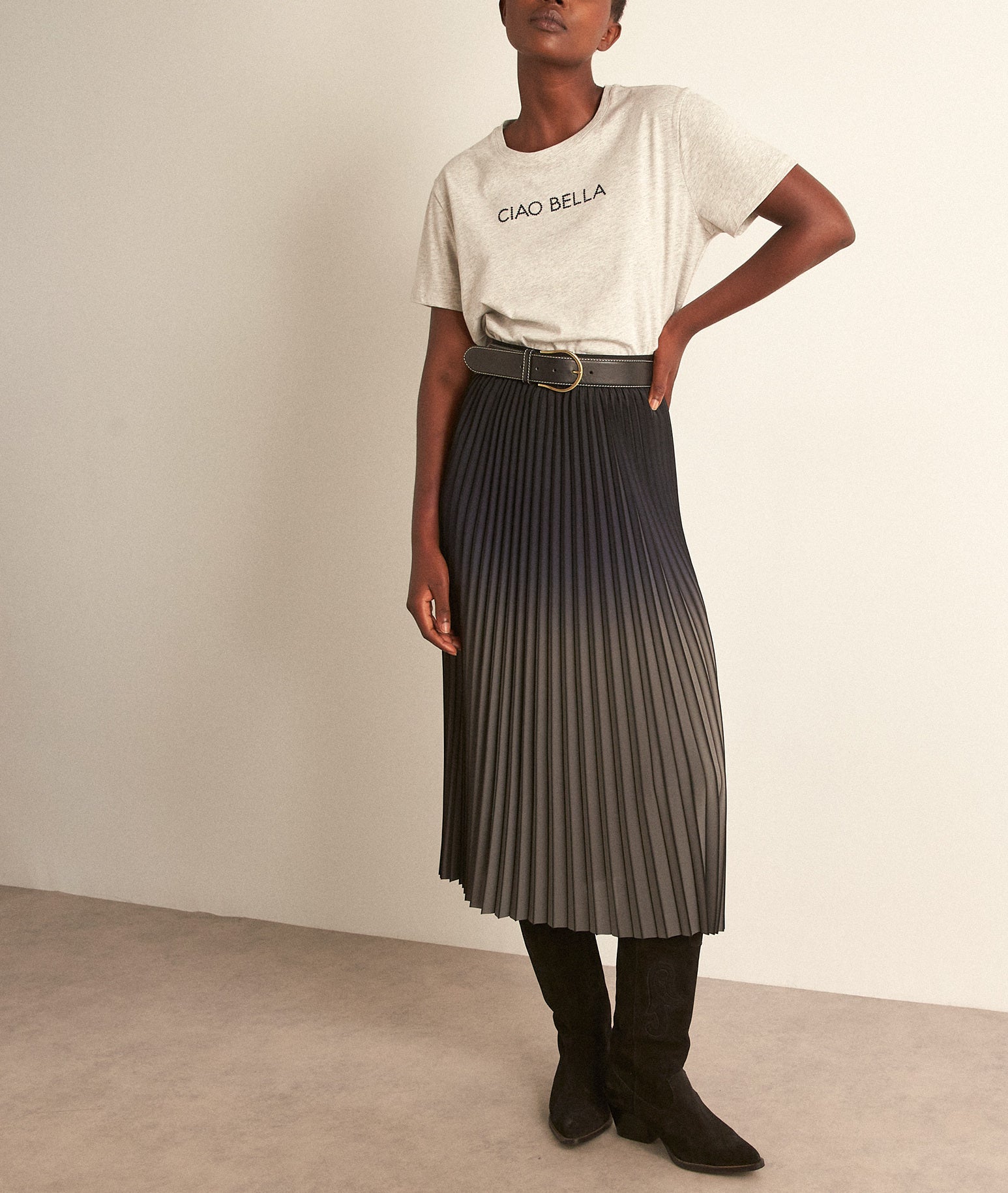 Jupe mi-longue plissée tie and dye grise Fatel Faume - seconde main