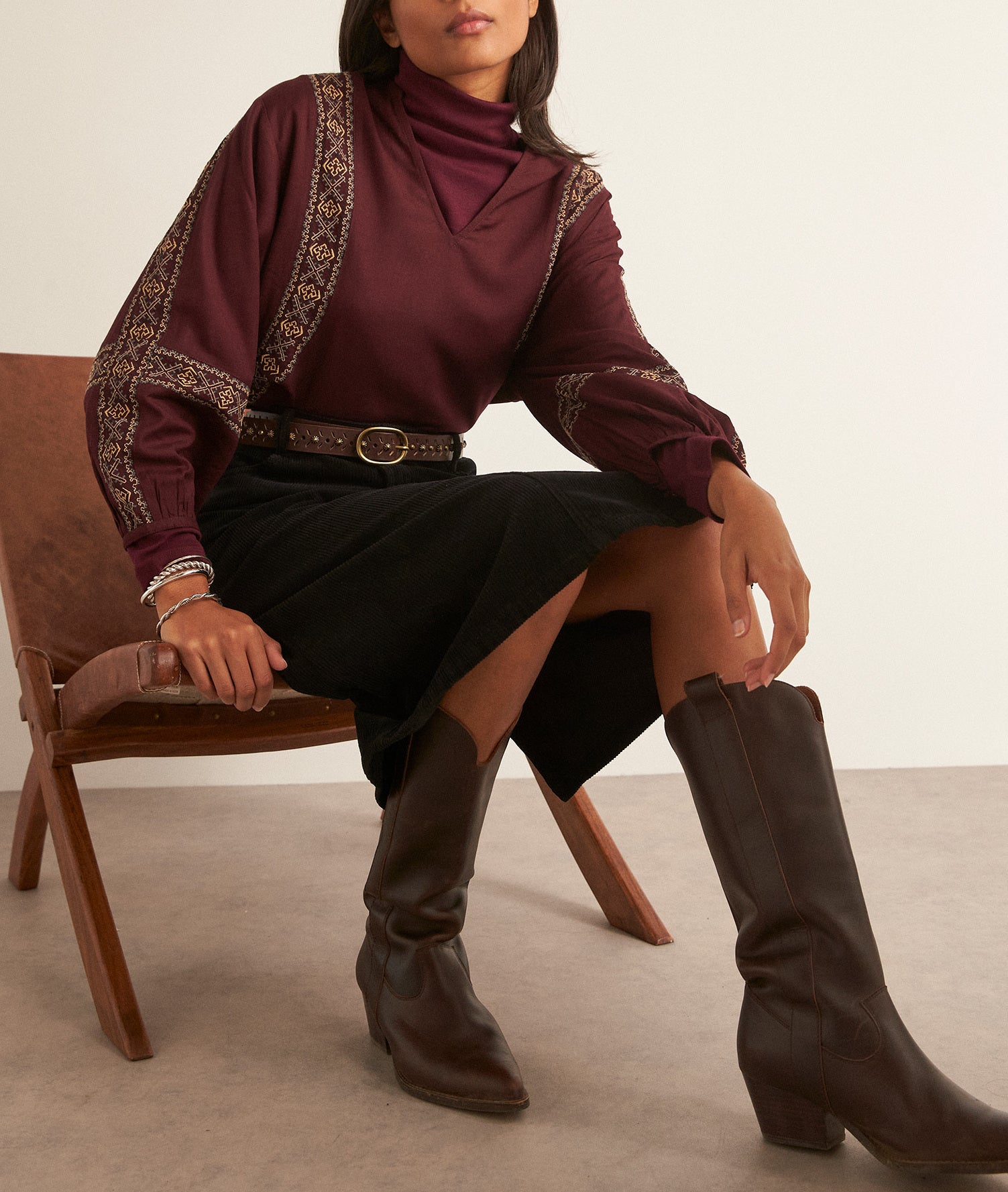 Blouse brodée bordeaux Caramba Faume - seconde main