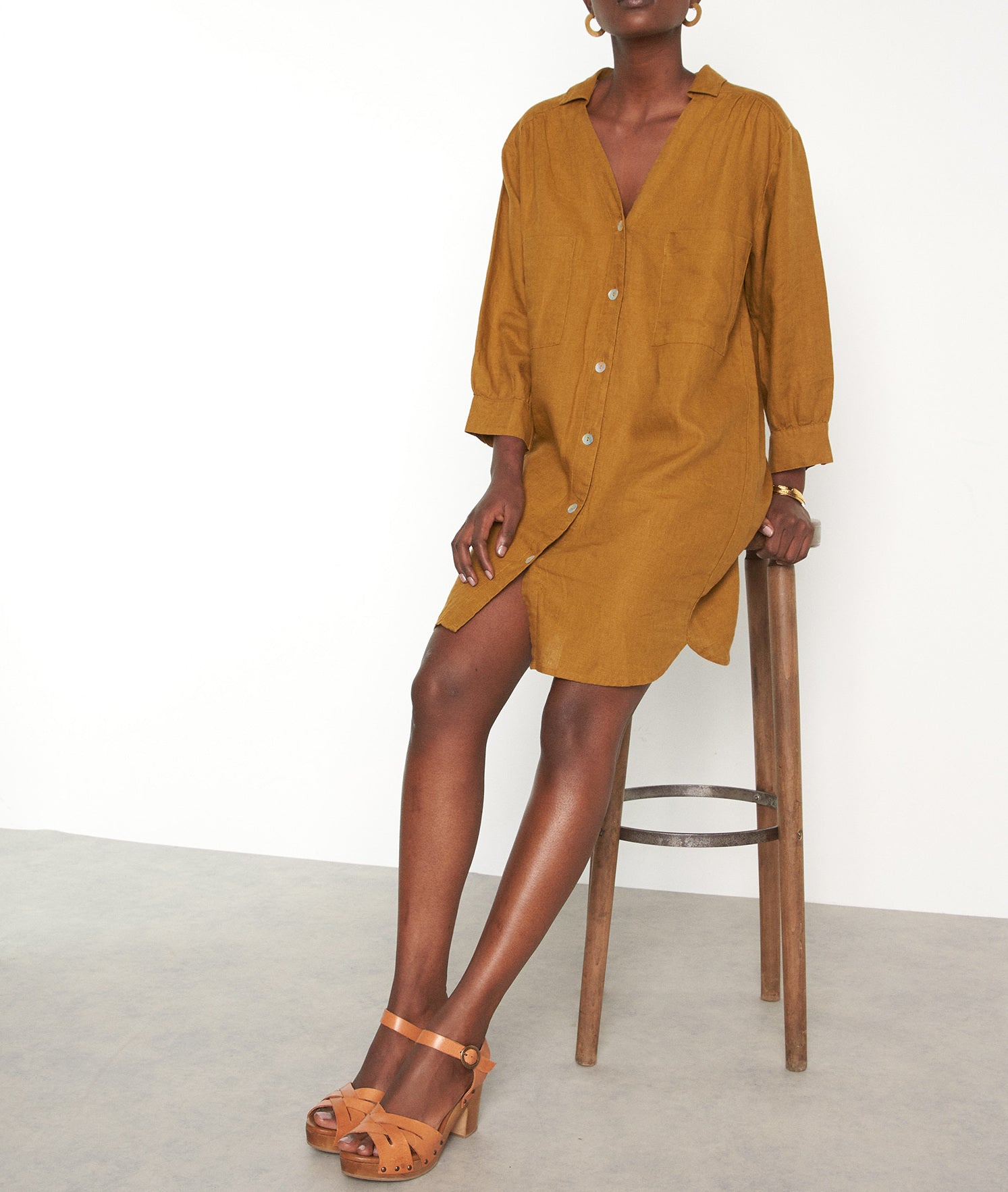 Robe courte en lin responsable olive Nicky Faume - seconde main