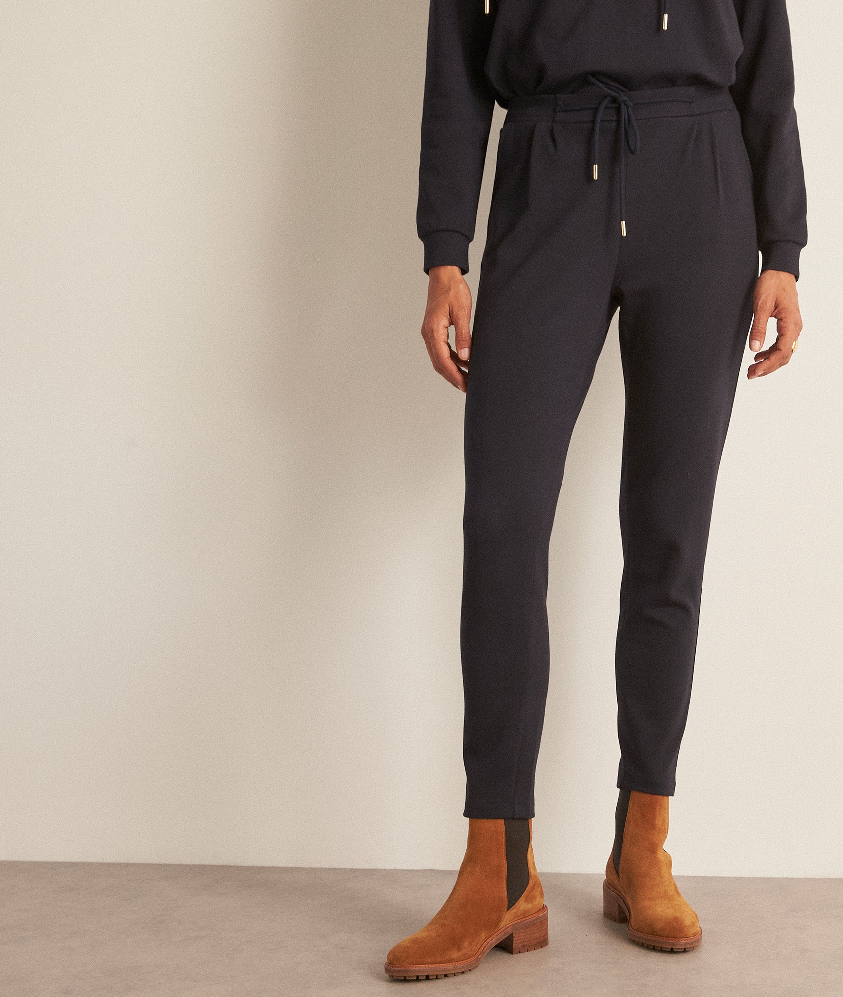 Pantalon jogging marine en coton Islande Faume - seconde main