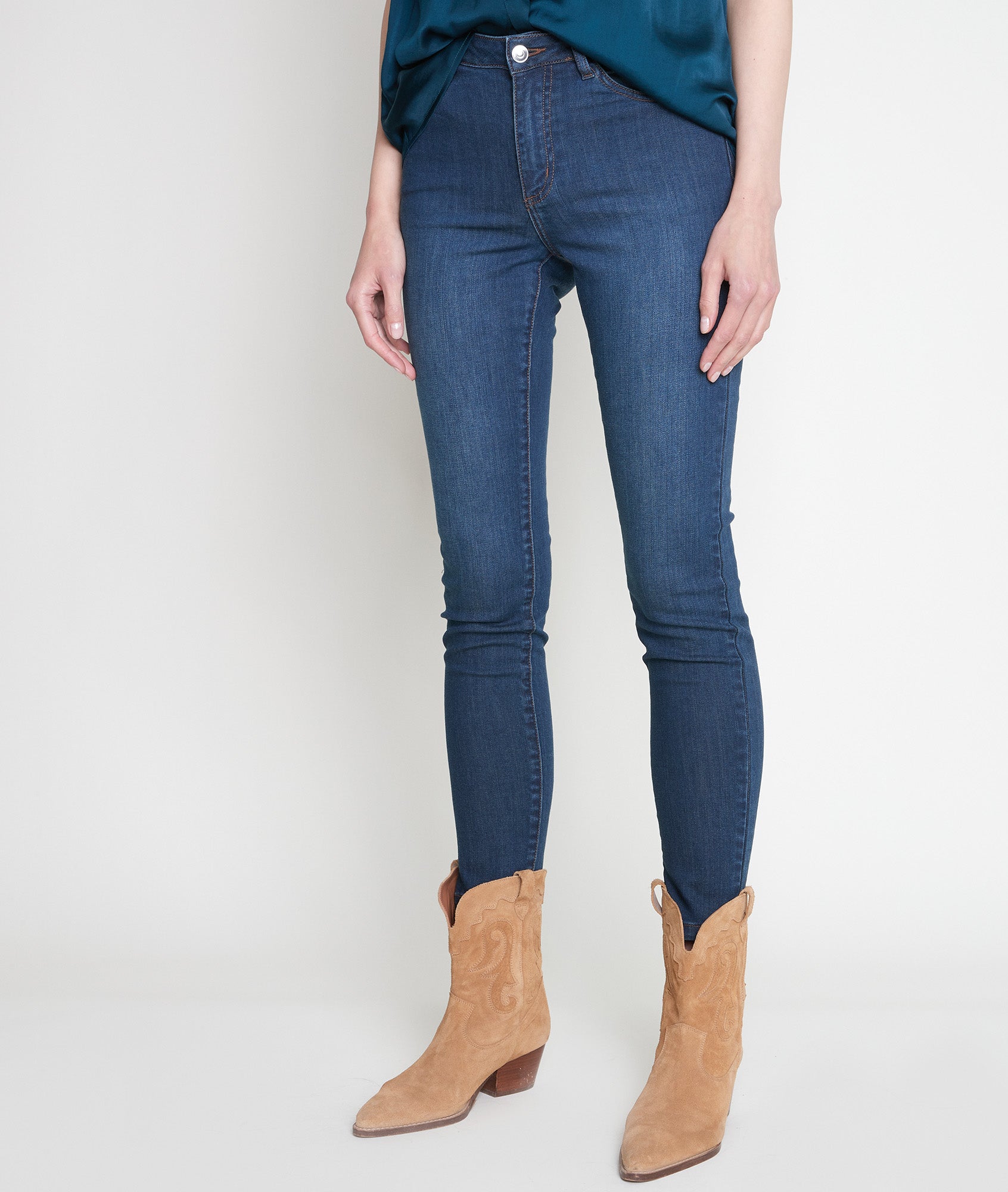 Jean slim taille haute en denim brut Nateo Faume - seconde main