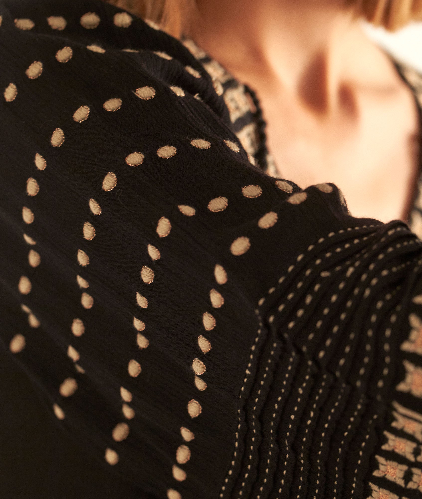 Blouse brodée ethnique noire CALLAS Faume - seconde main