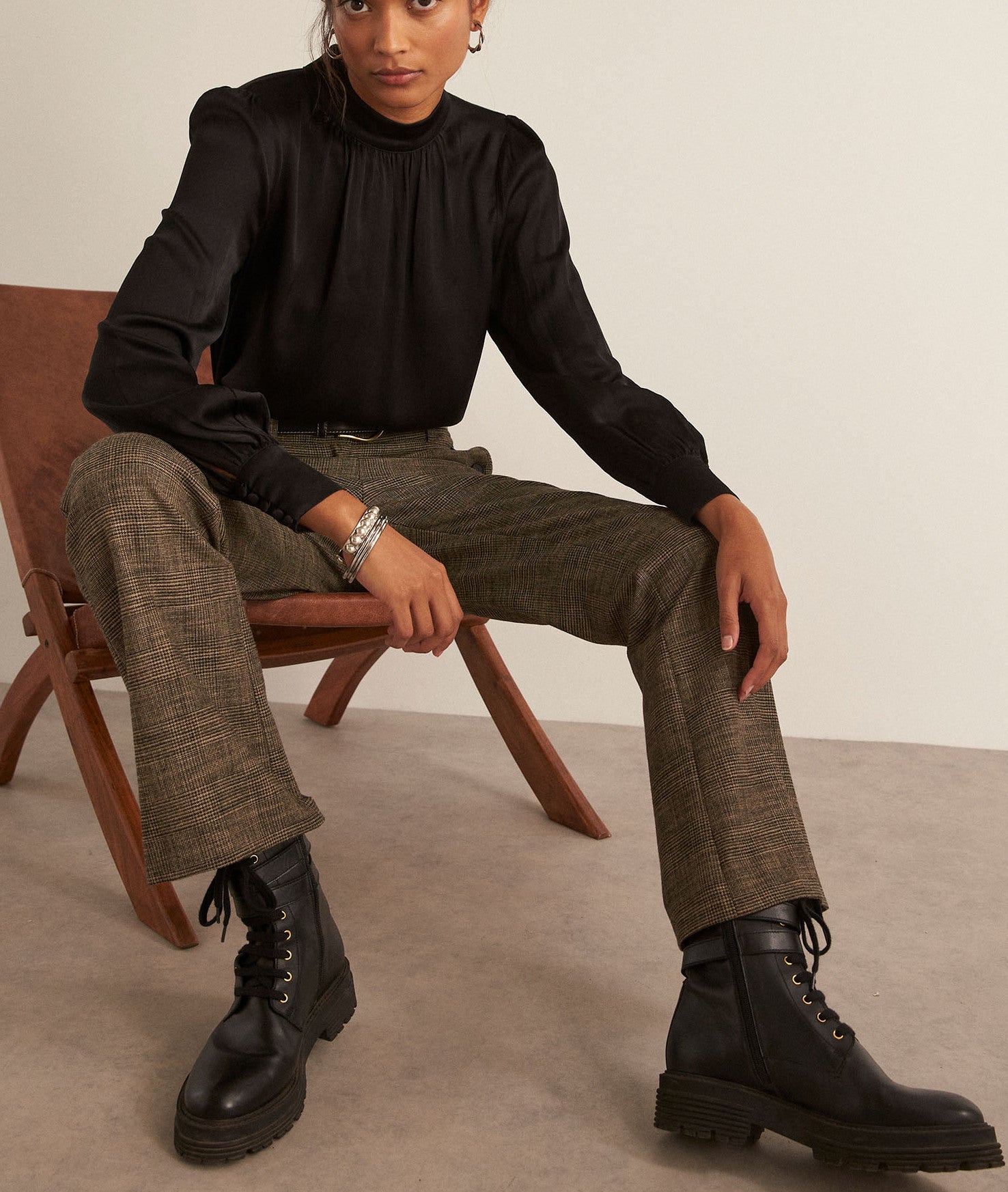 Blouse fluide et satinée noire Alicia Faume - seconde main