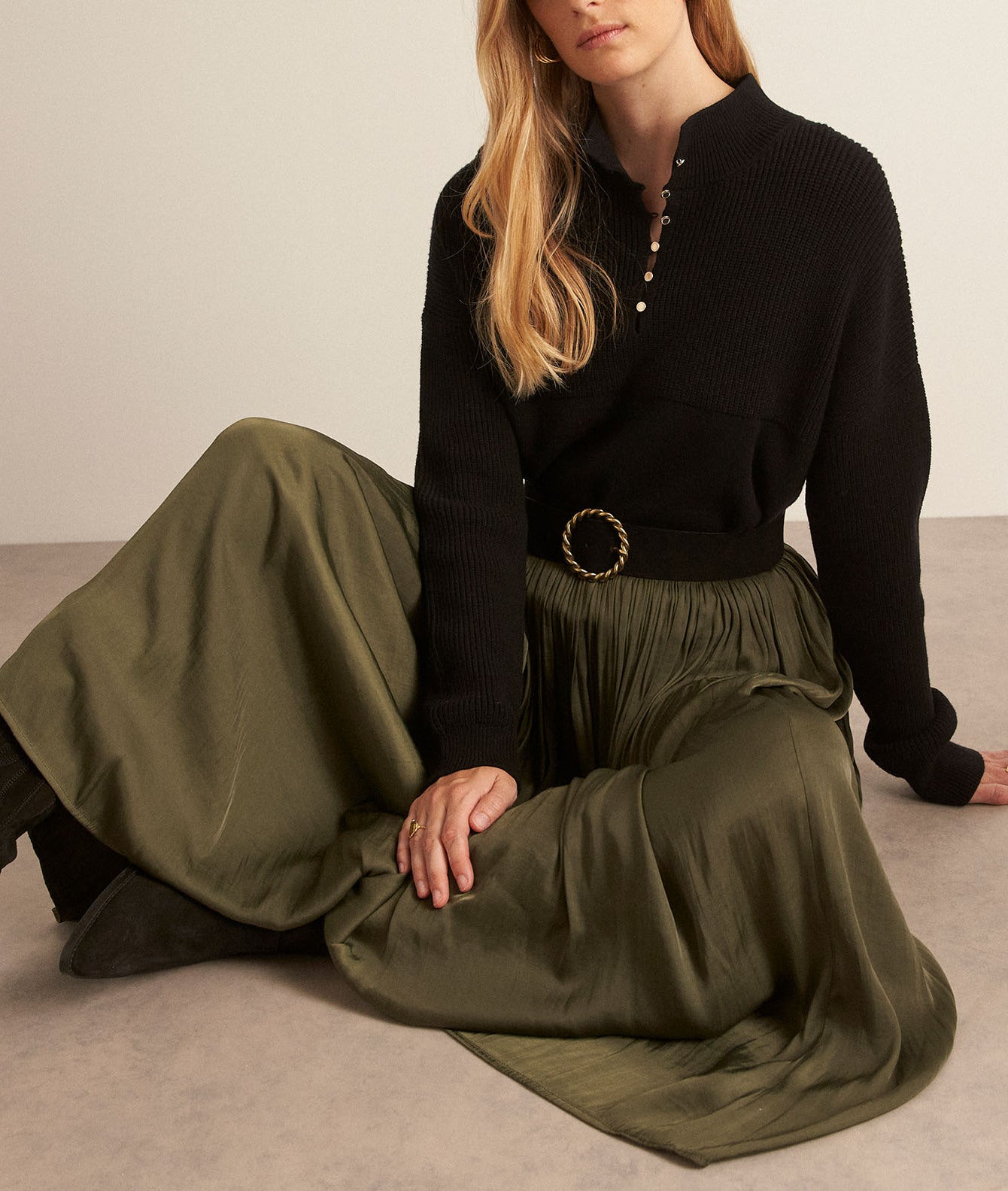 Jupe fluide satinée kaki KIM Faume - seconde main