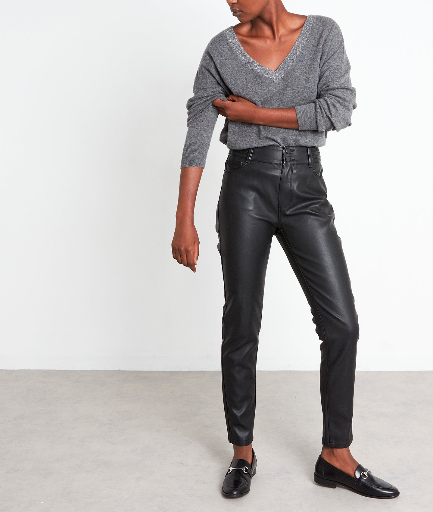 Pull en laine et cachemire recyclés gris foncé Tarah Faume - seconde main