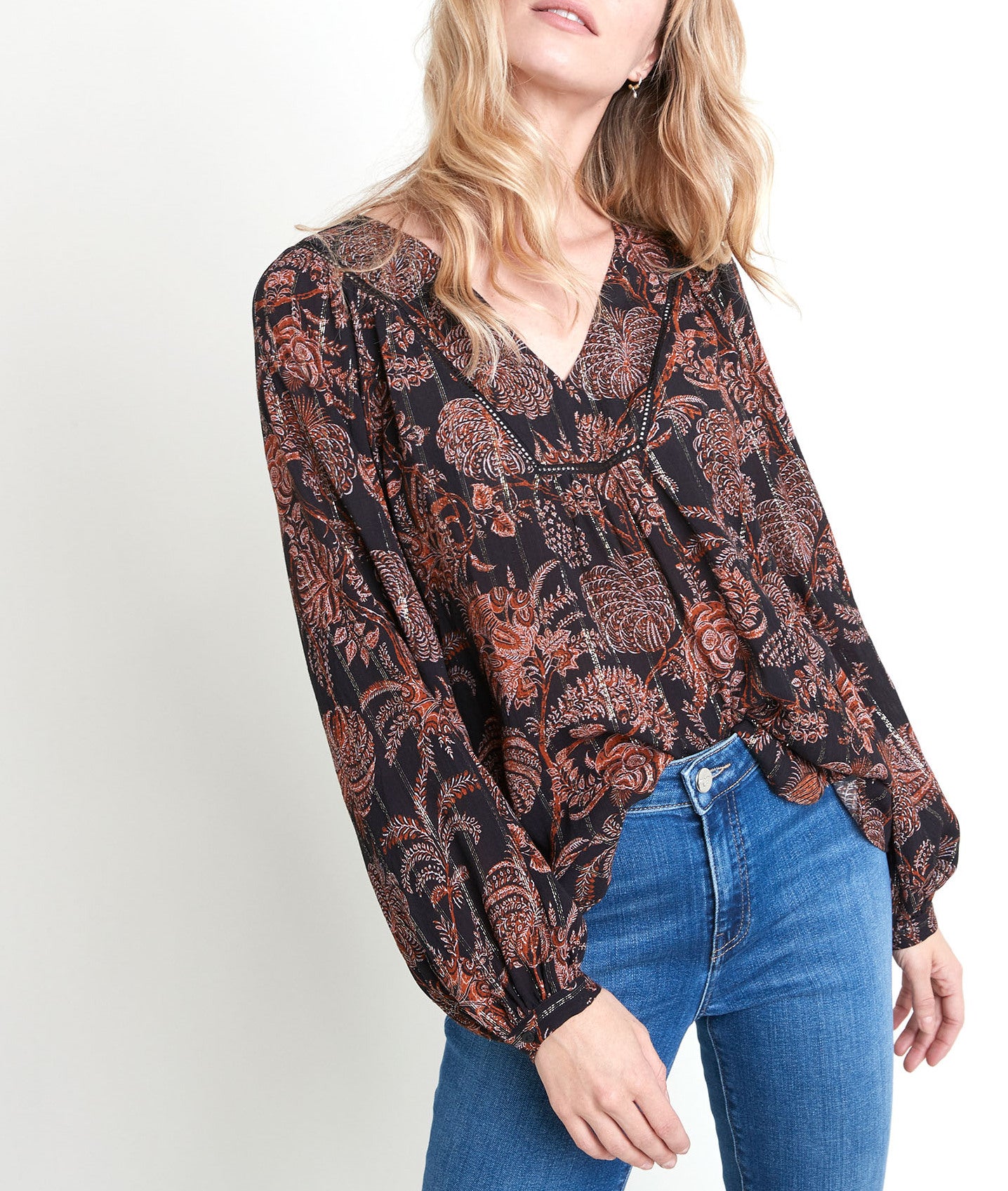 Blouse fluide imprimée noire et orangée Tolly Faume - seconde main