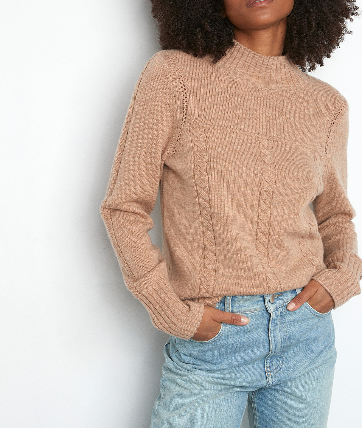 Pull en laine recyclée à col cheminée et torsades beige Thalassa Faume - seconde main
