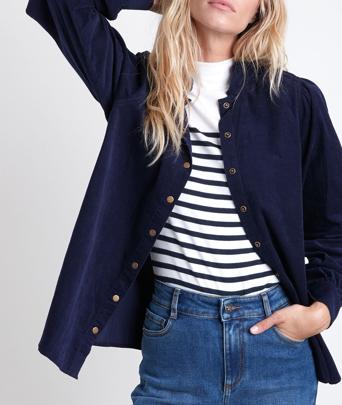 Chemise en velours marine Jeraldine Faume - seconde main