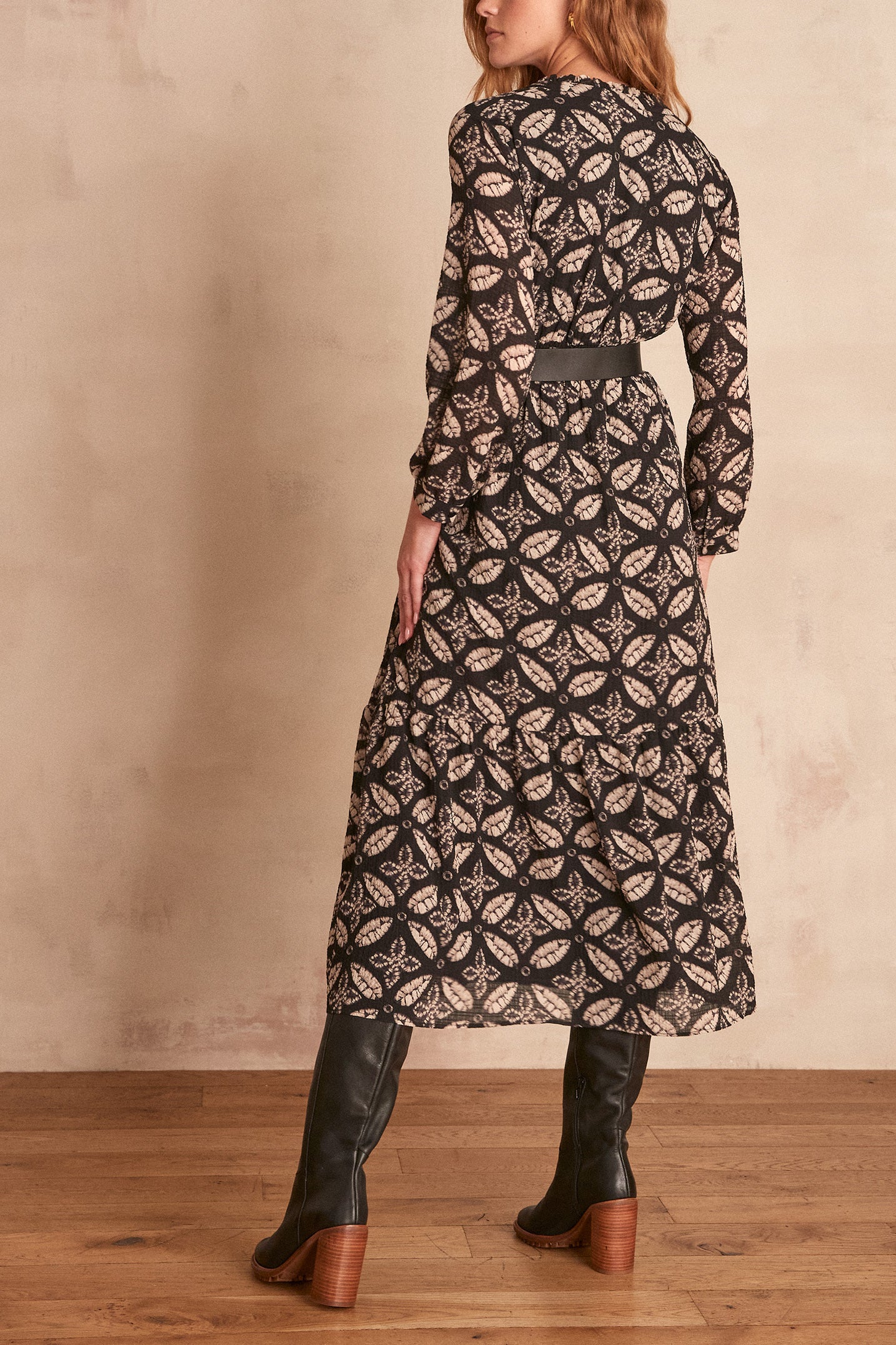 Robe CAROLA Faume - seconde main