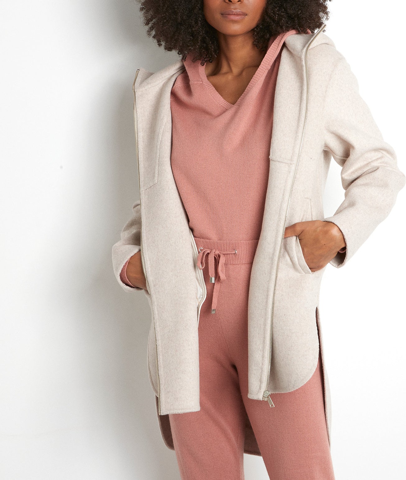 Manteau à capuche long asymétrique beige Liv Faume - seconde main