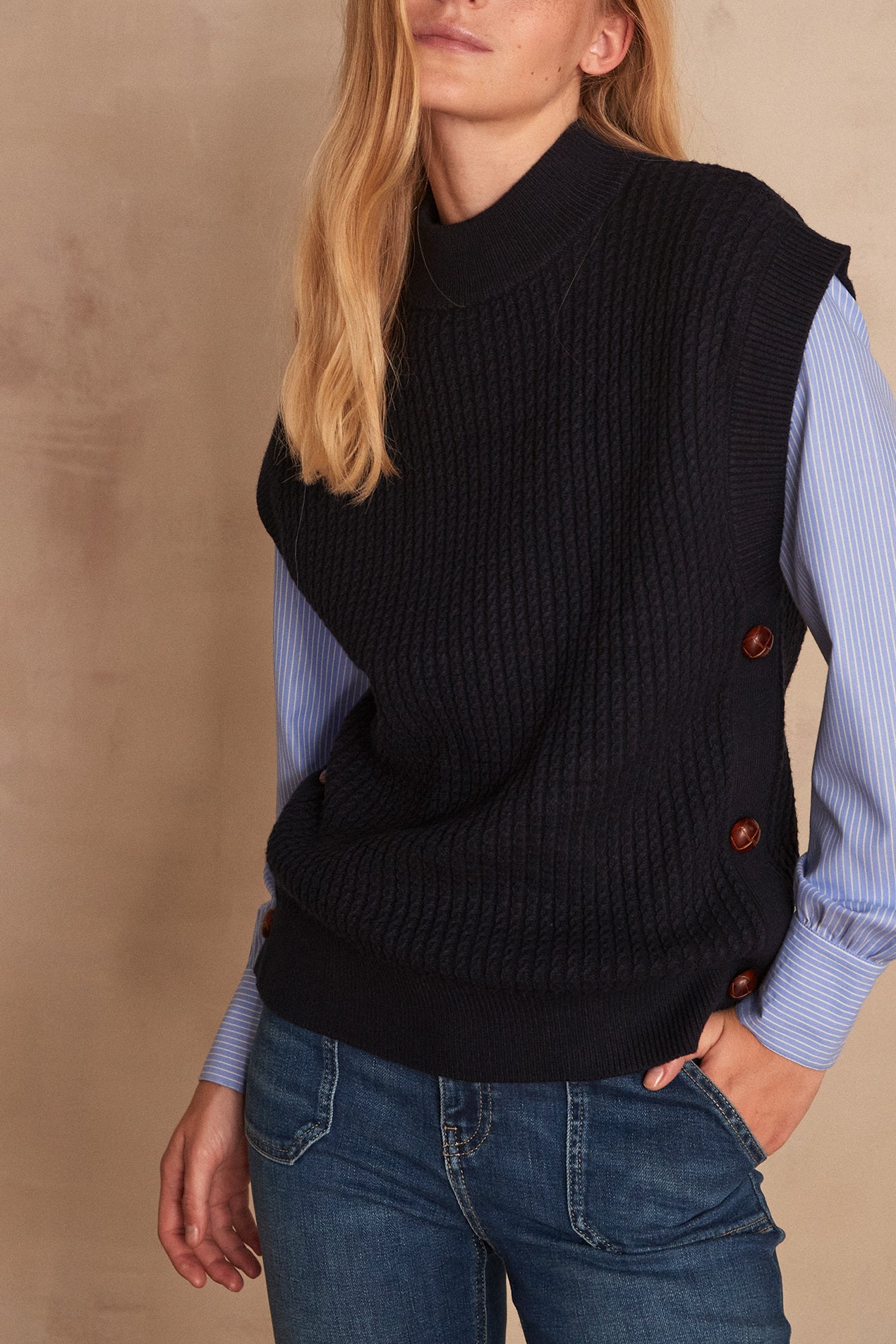 Pull sans manches ACAJOU Faume - seconde main