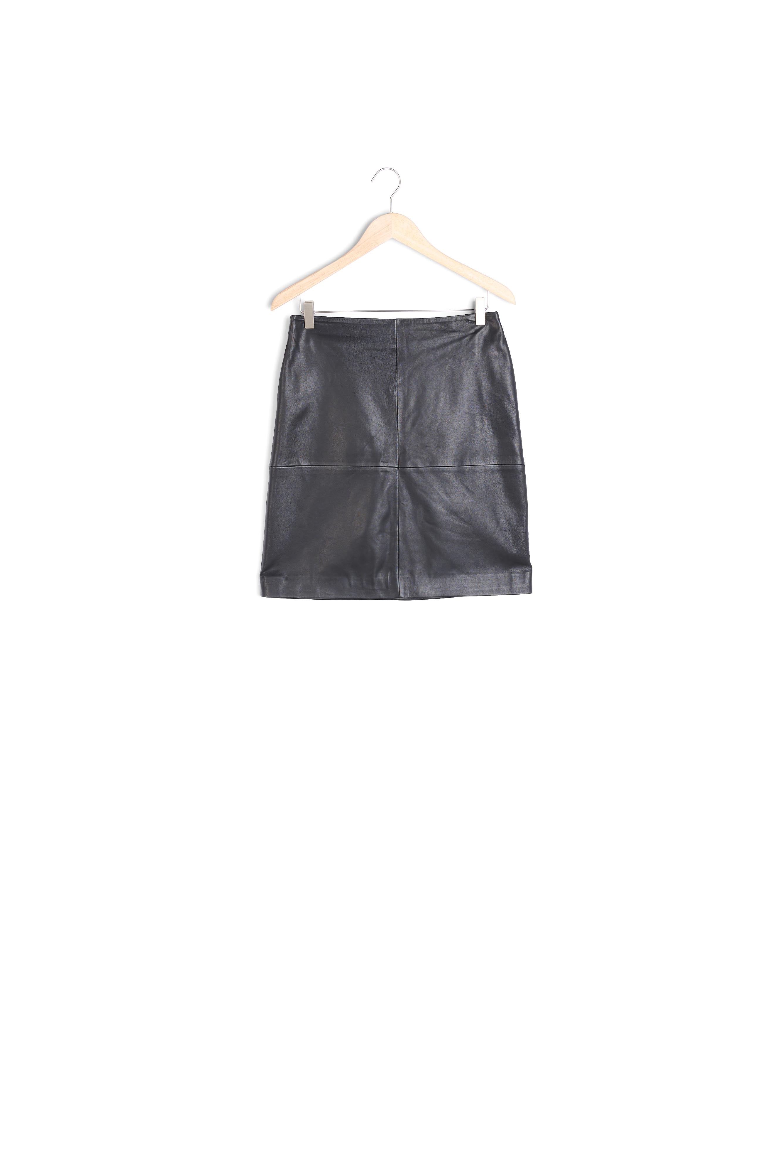 L'iconique jupe courte en cuir noir Bossa Faume - seconde main