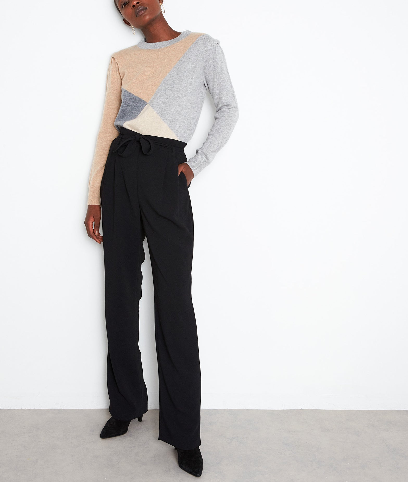 Pull en cachemire recyclé graphique camel et gris Triangle Faume - seconde main