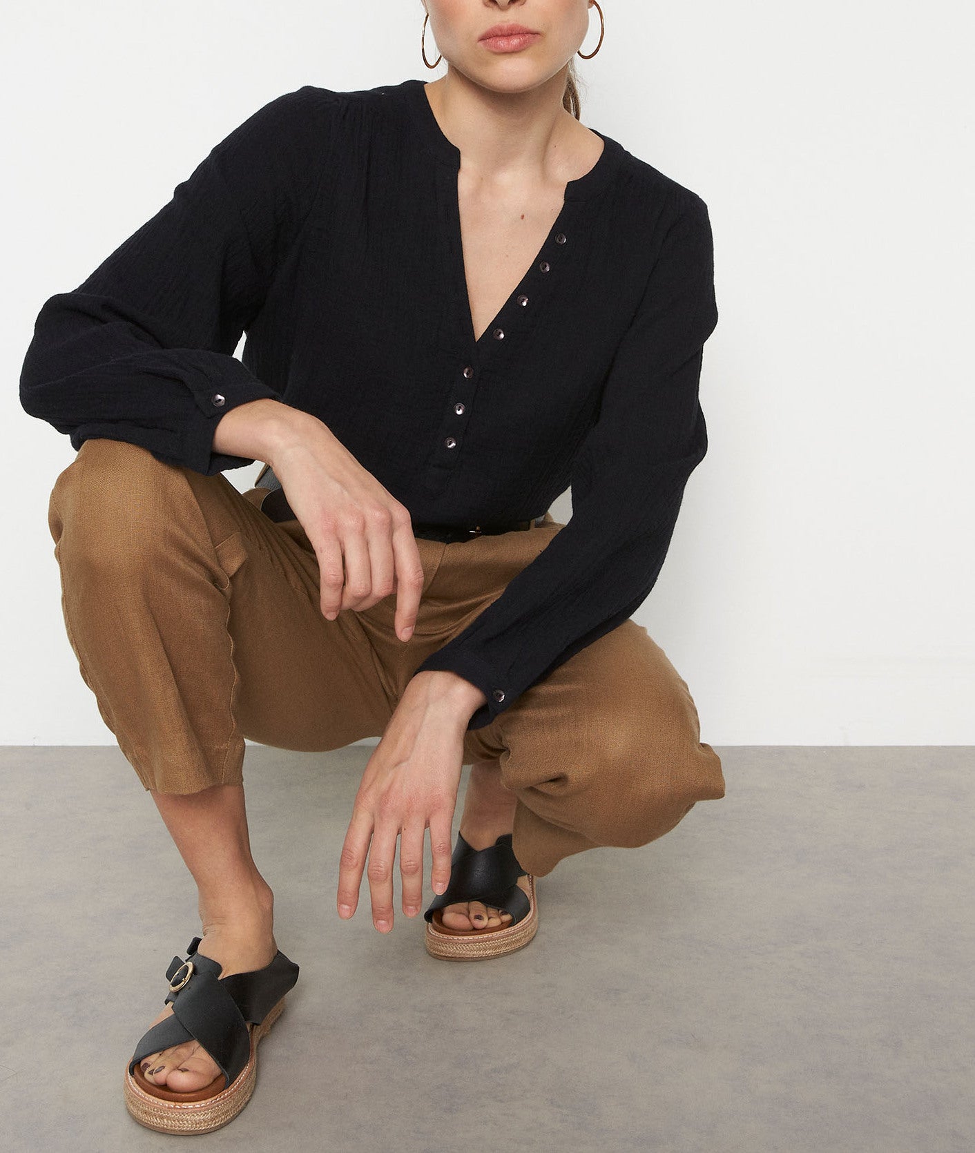 Blouse en gaze de coton noire Laeti Faume - seconde main