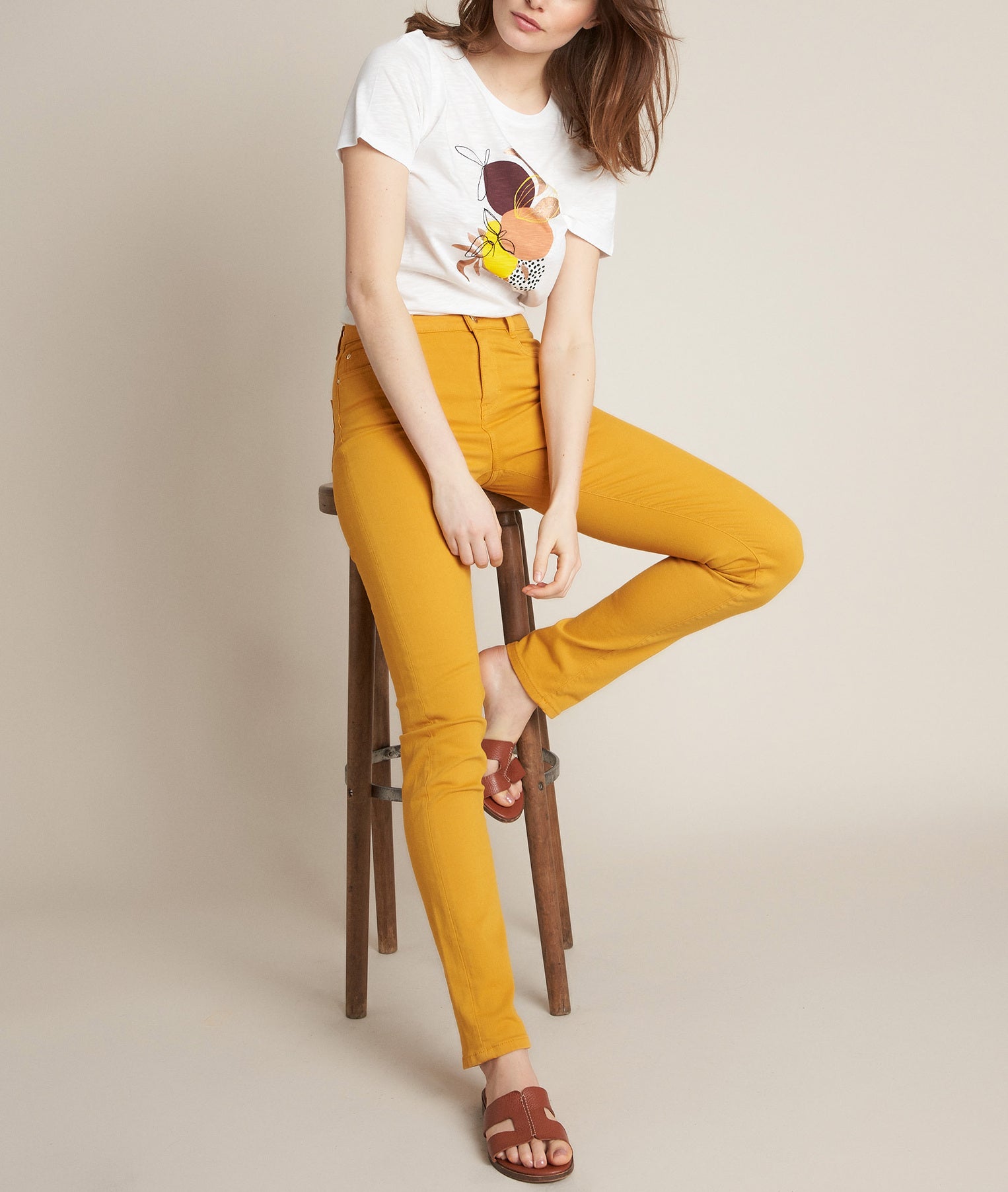 L'iconique slim : jean ocre Suzy Faume - seconde main