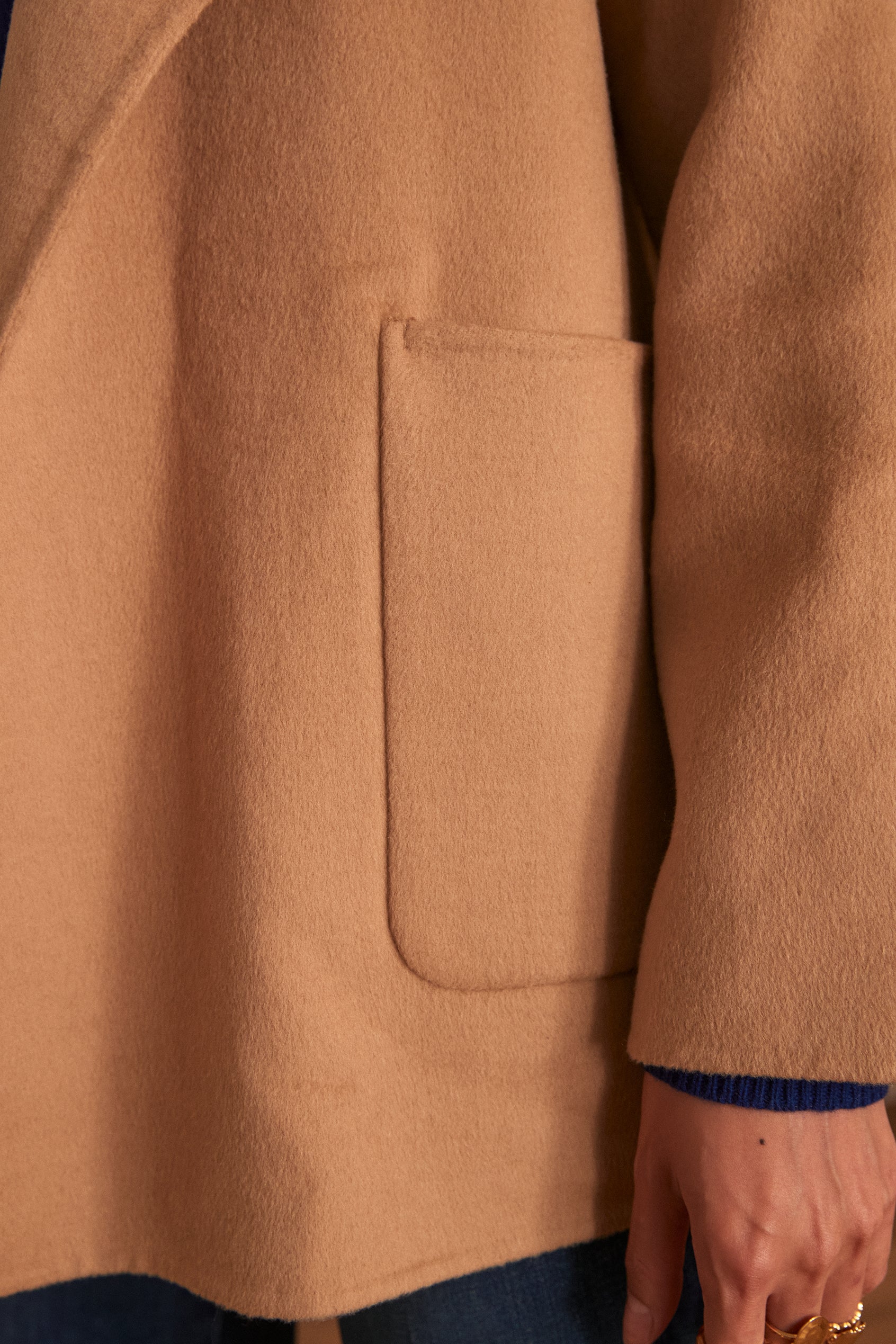 Manteau en laine FLAVIE Faume - seconde main