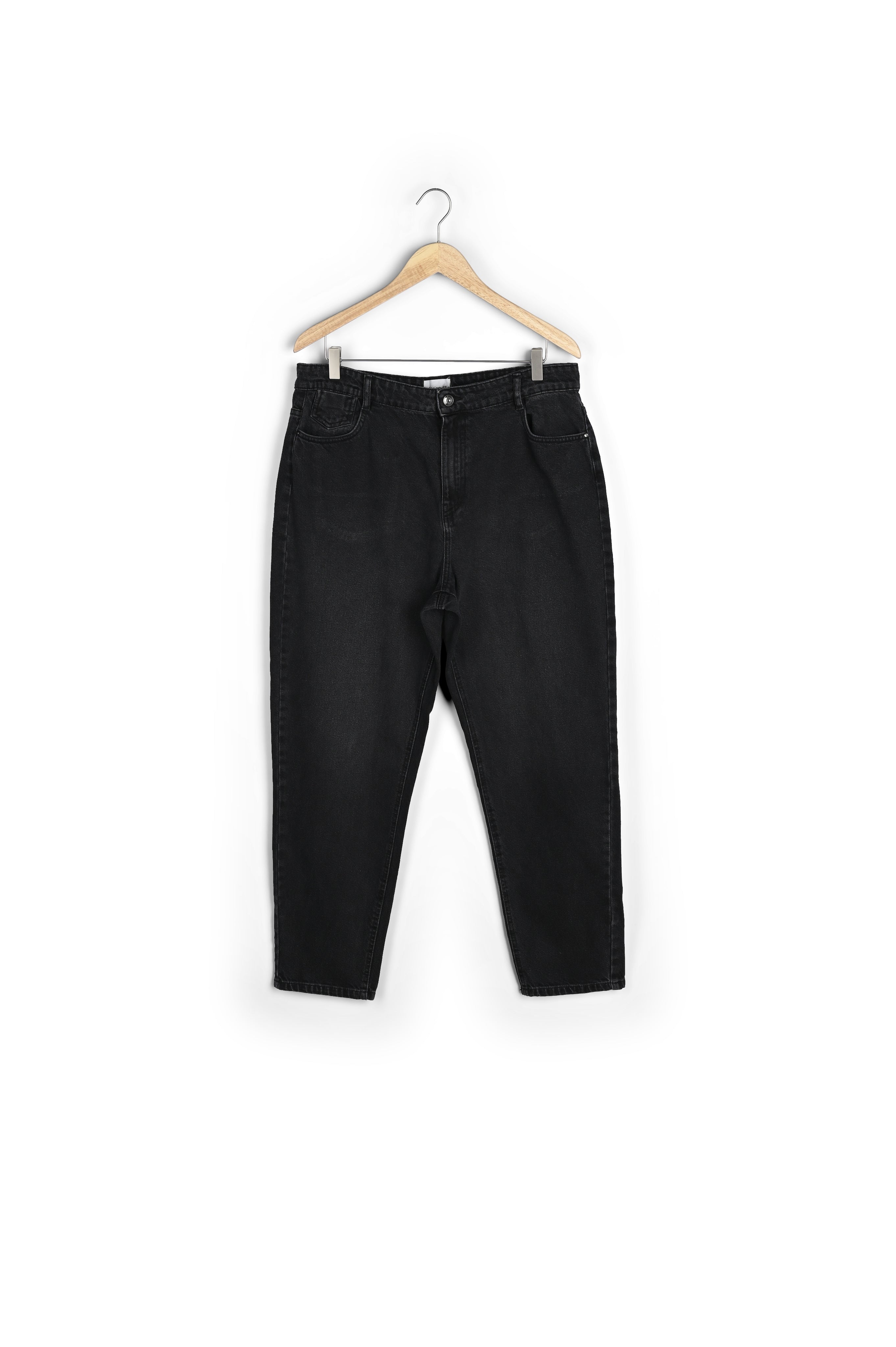 Jean mom en denim noir délavé Solene Faume - seconde main