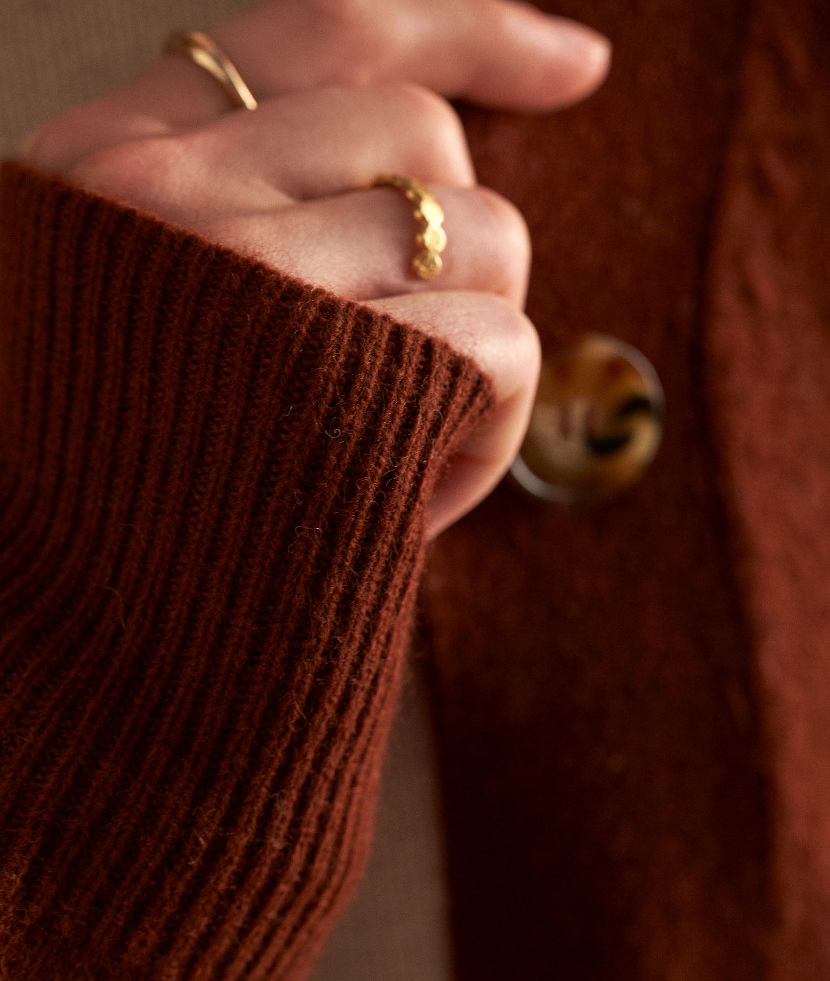 Cardigan en laine repsonsable marron Brooklyn Faume - seconde main