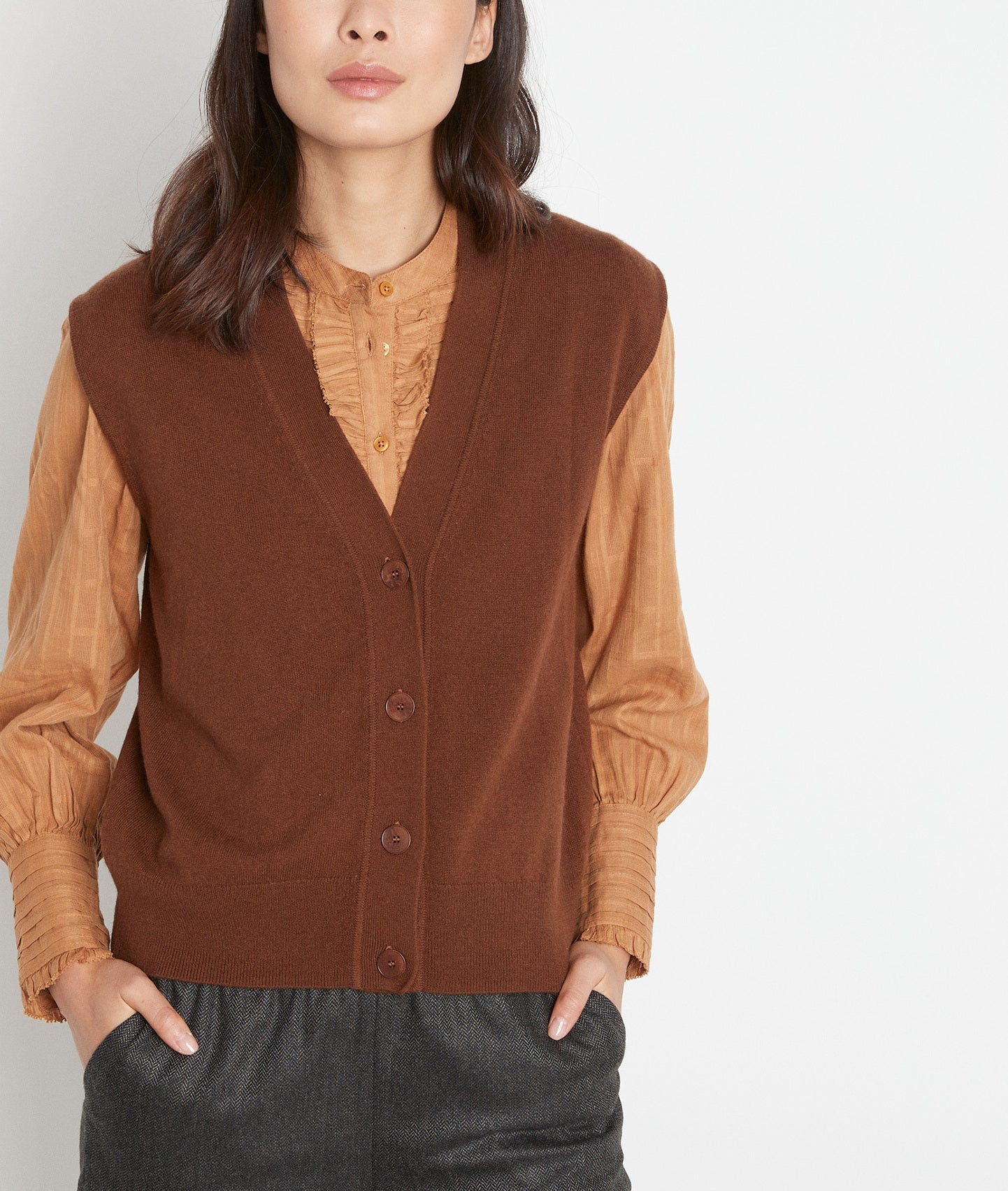 Gilet en laine sans manches chocolat Perla Faume - seconde main