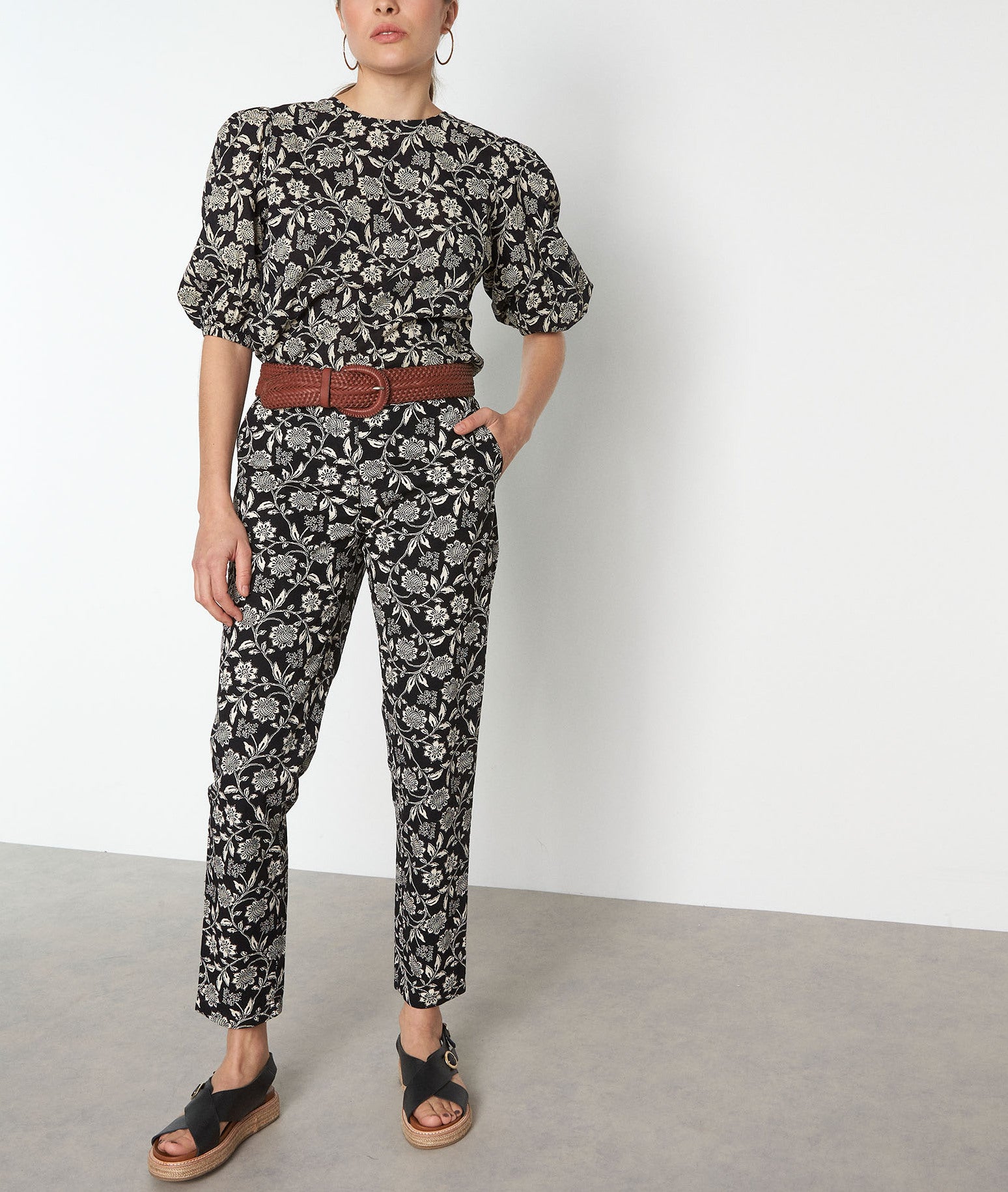 Pantalon chino en coton imprimé noir Satie Faume - seconde main