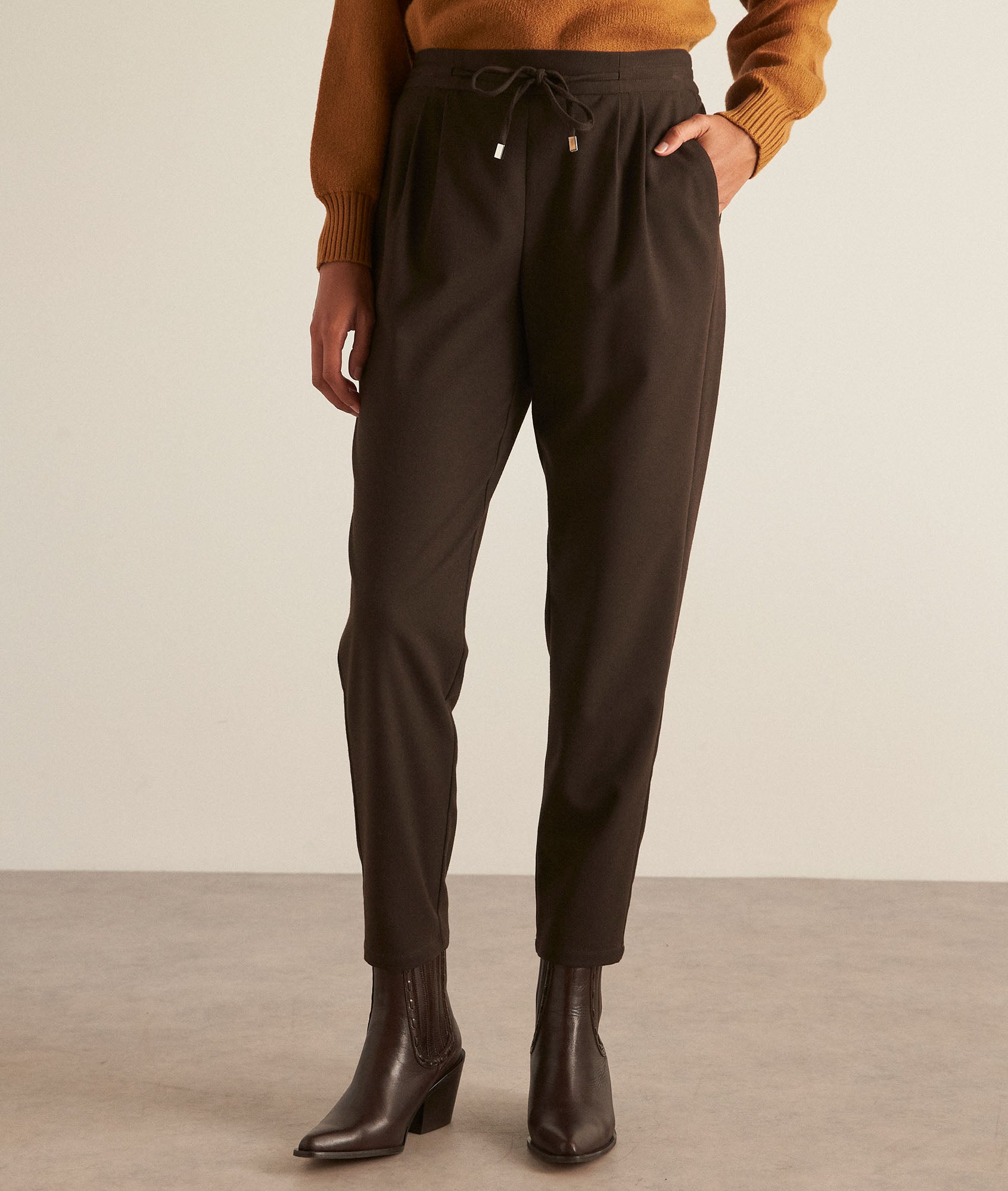 Pantalon carotte fluide chocolat Flynn Faume - seconde main