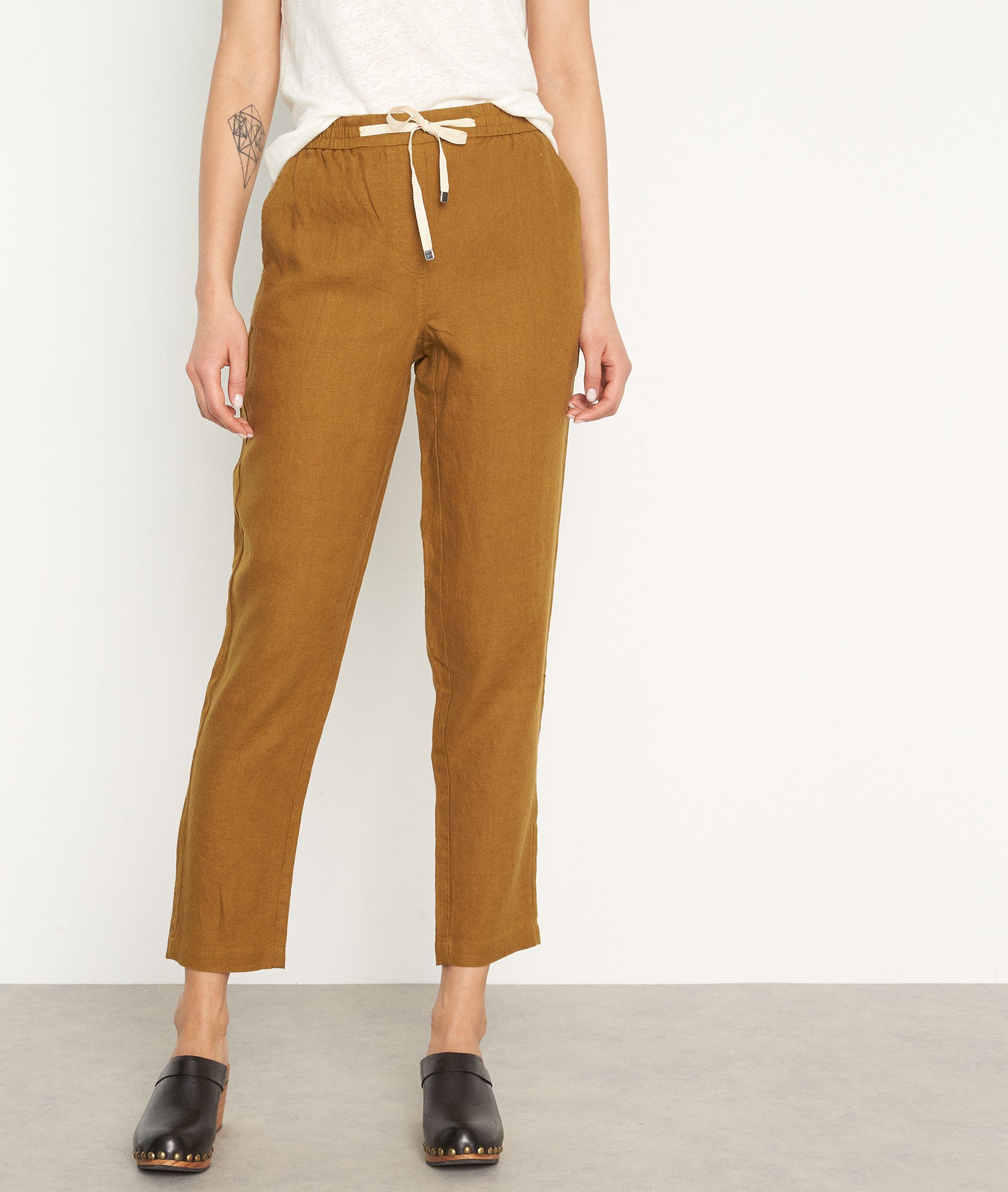 Pantalon en lin responsable bronze Noor Faume - seconde main