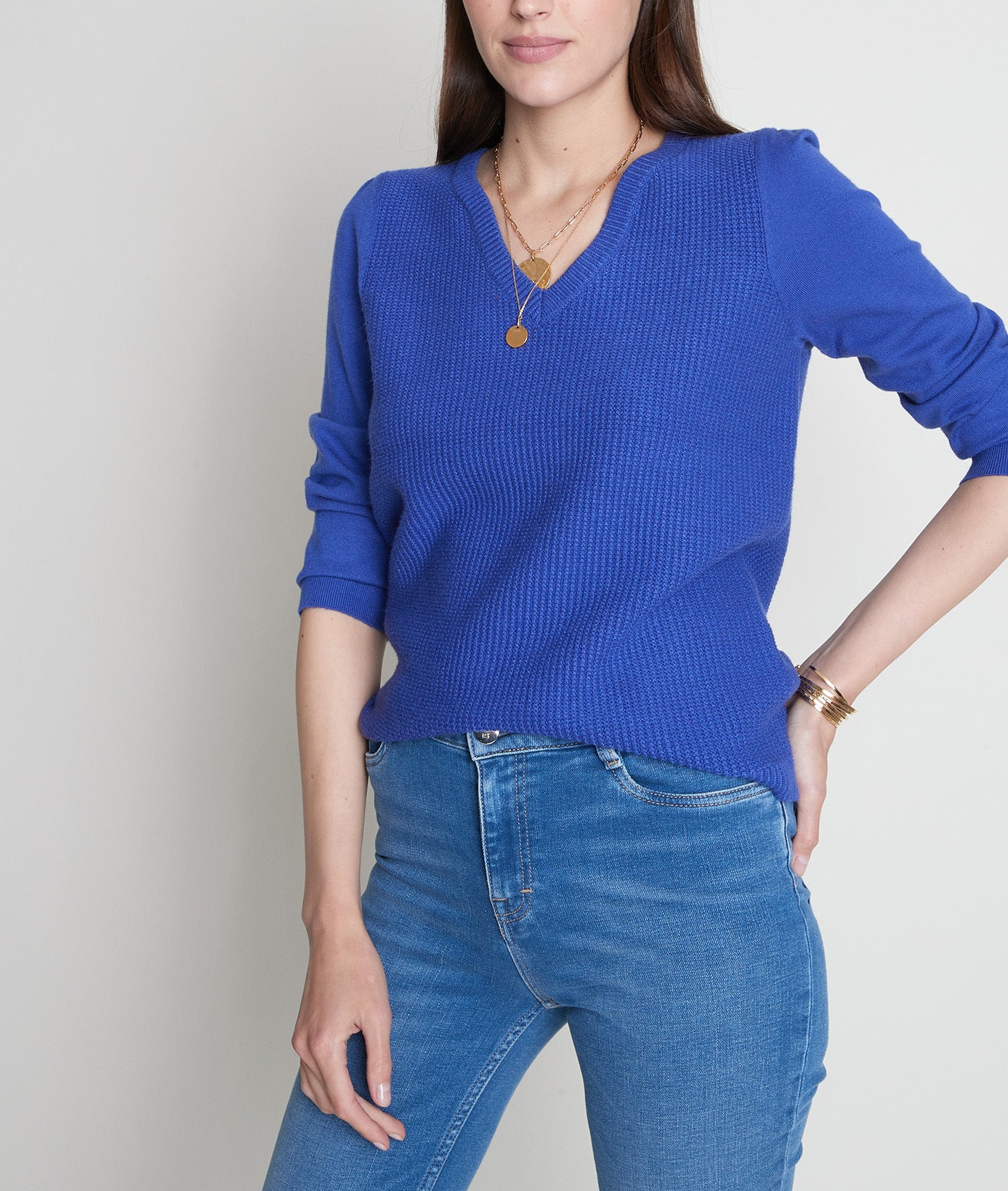 Pull en double maille à col V bleu Théa Faume - seconde main