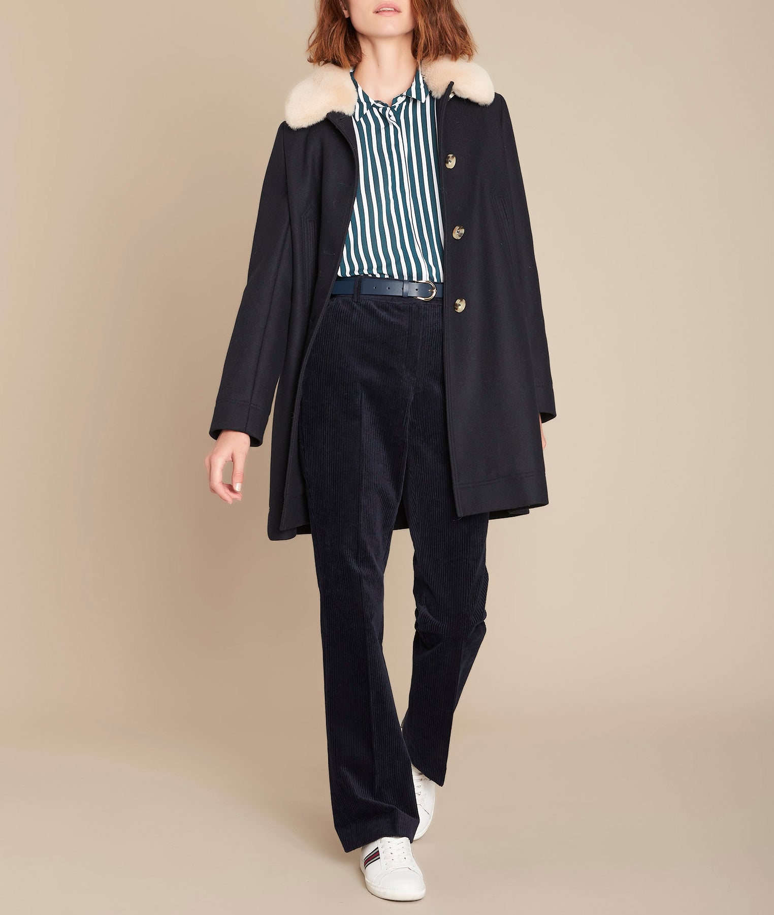 Pantalon en velours côtelé Edison Faume - seconde main