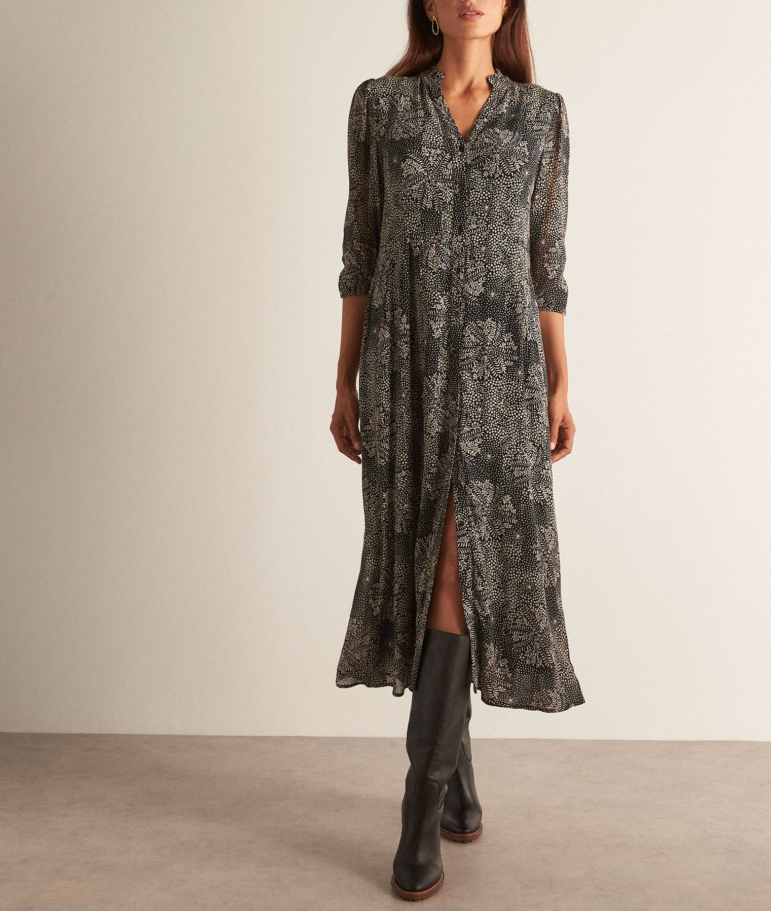 Robe longue noire imprimée Narice Faume - seconde main